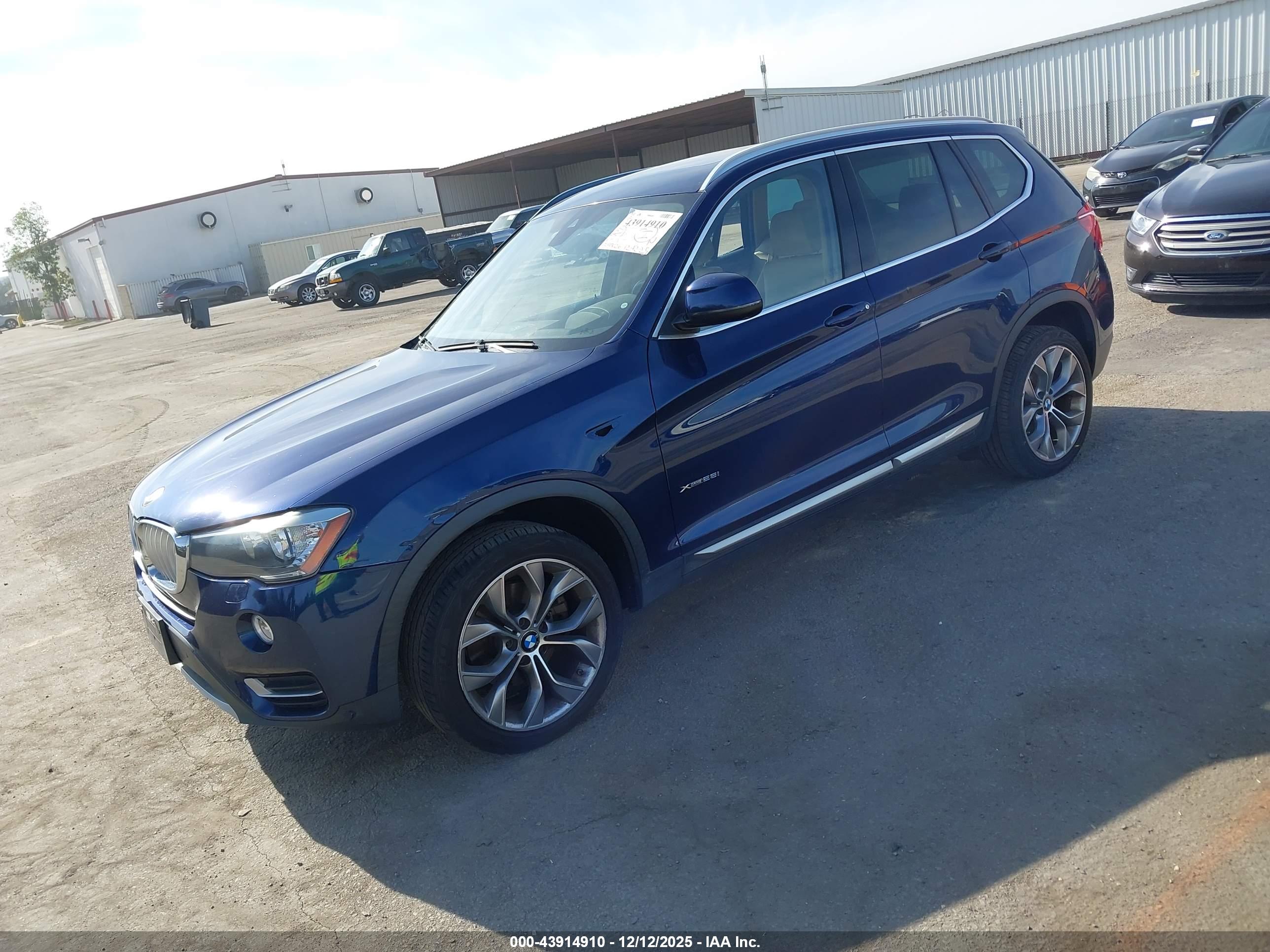 BMW X3 image 2
