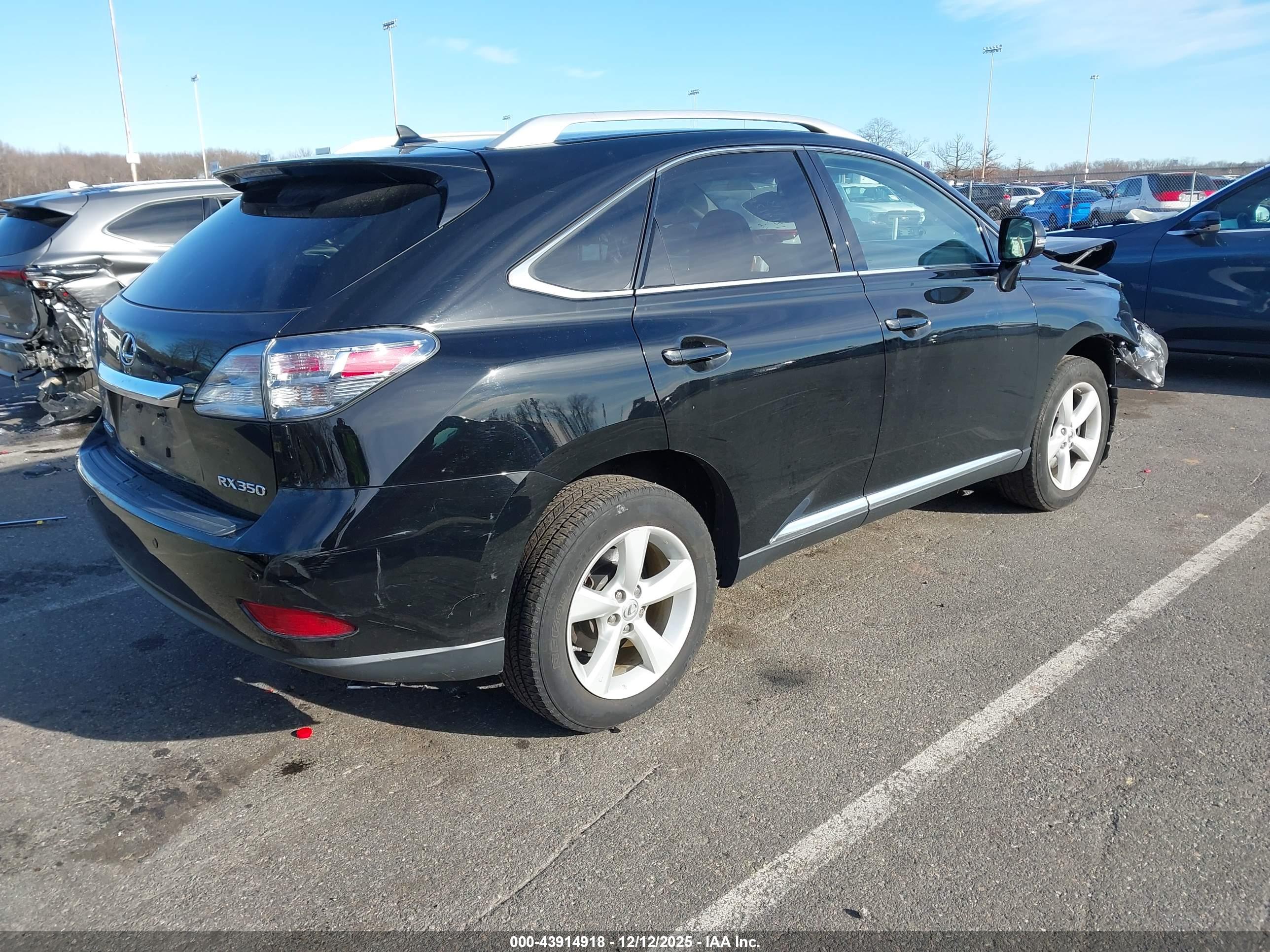 LEXUS RX image 4