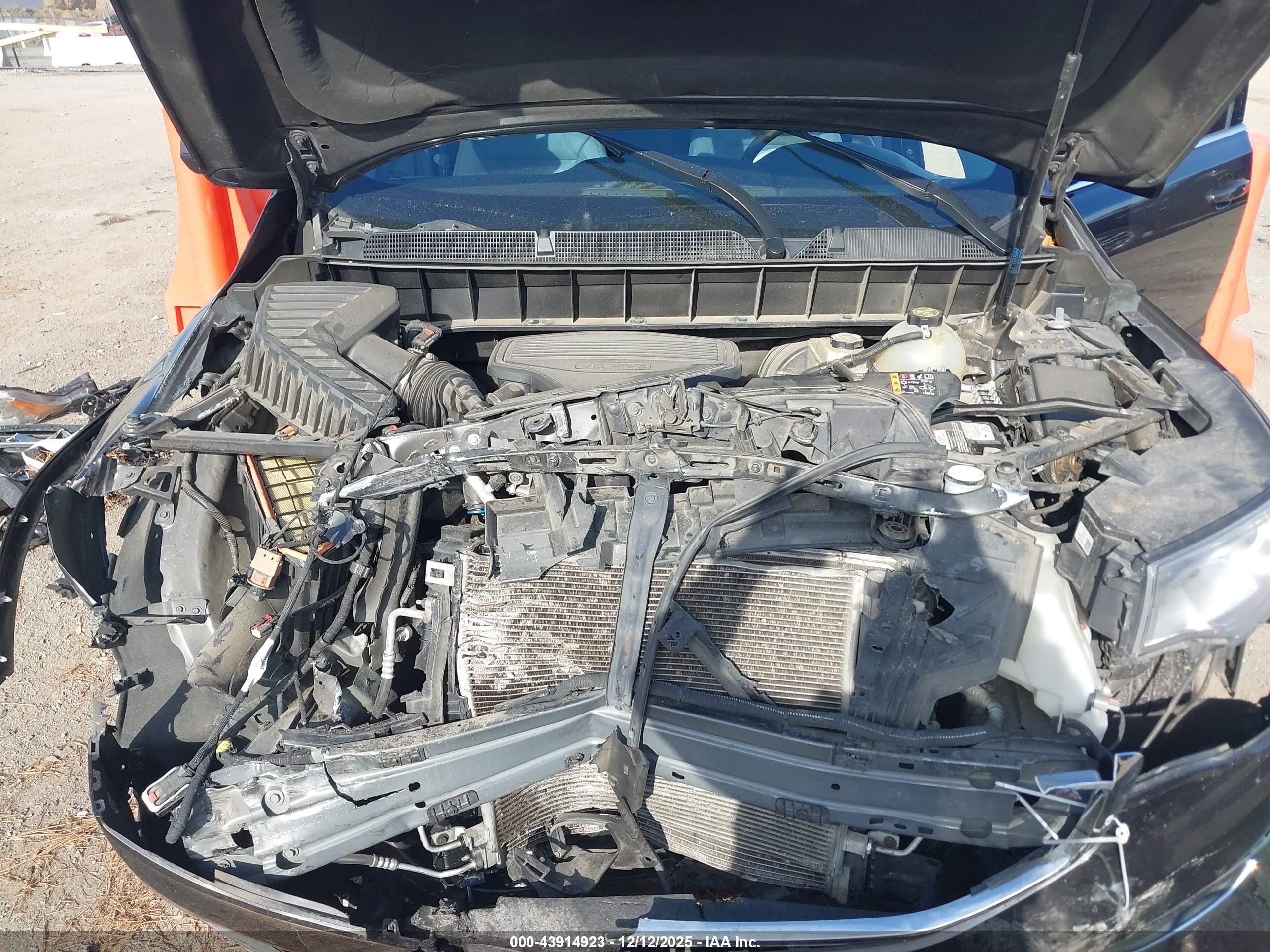 GMC ACADIA image 10