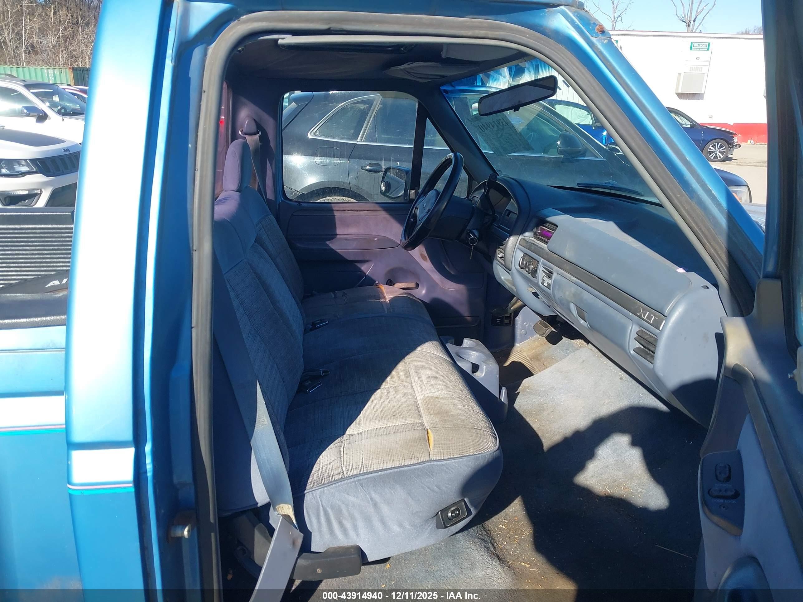 FORD F150 image 5