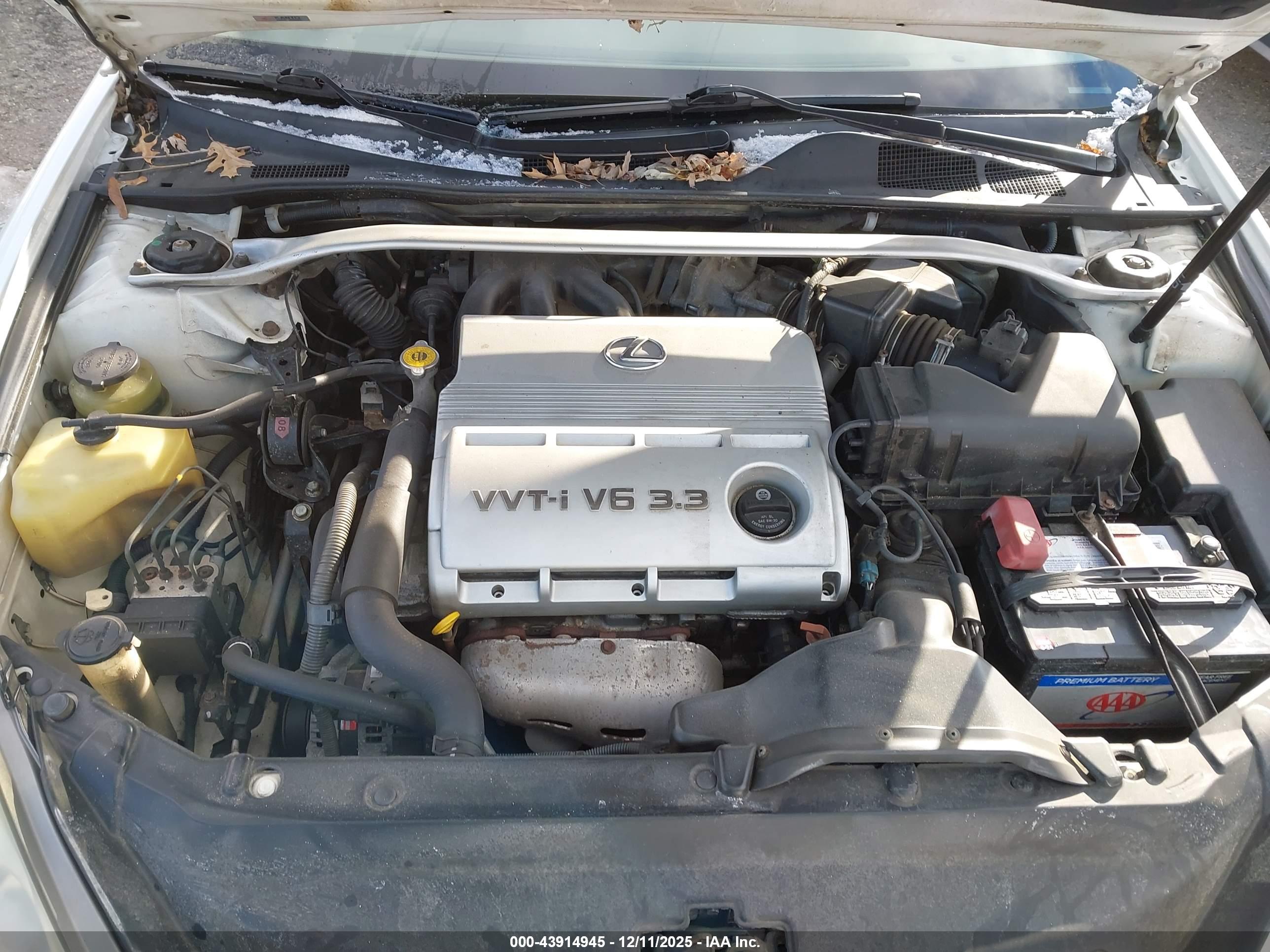 LEXUS ES image 10