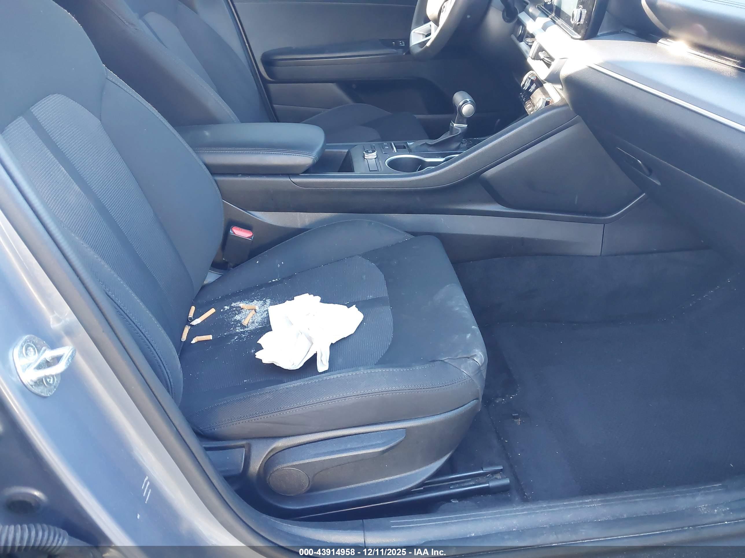 KIA K5 image 5