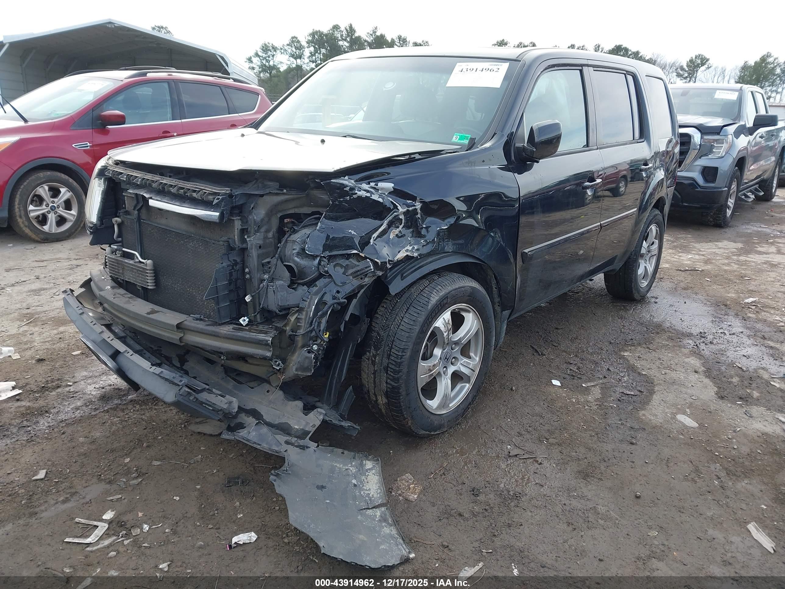 HONDA PILOT image 2