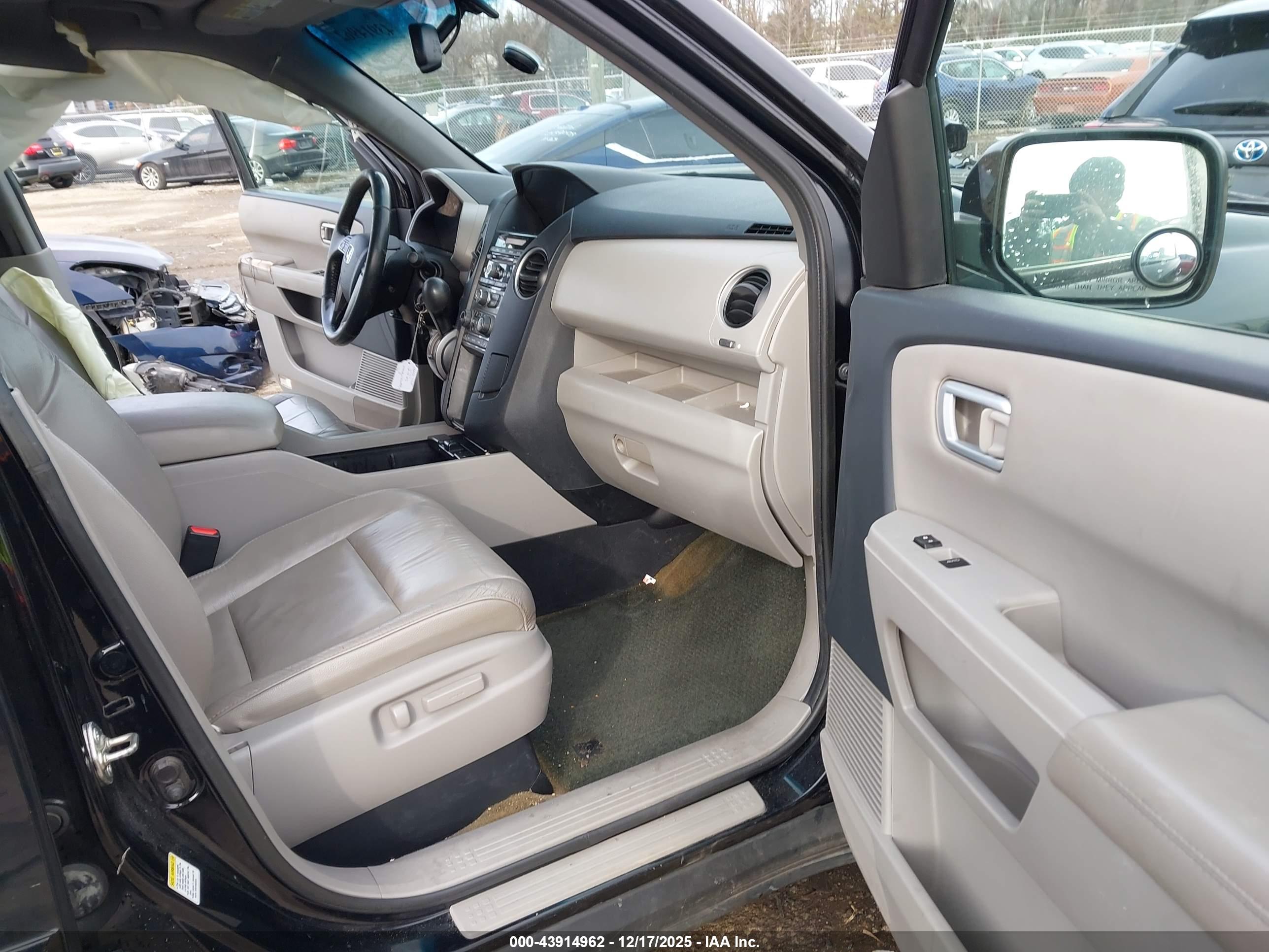HONDA PILOT image 5