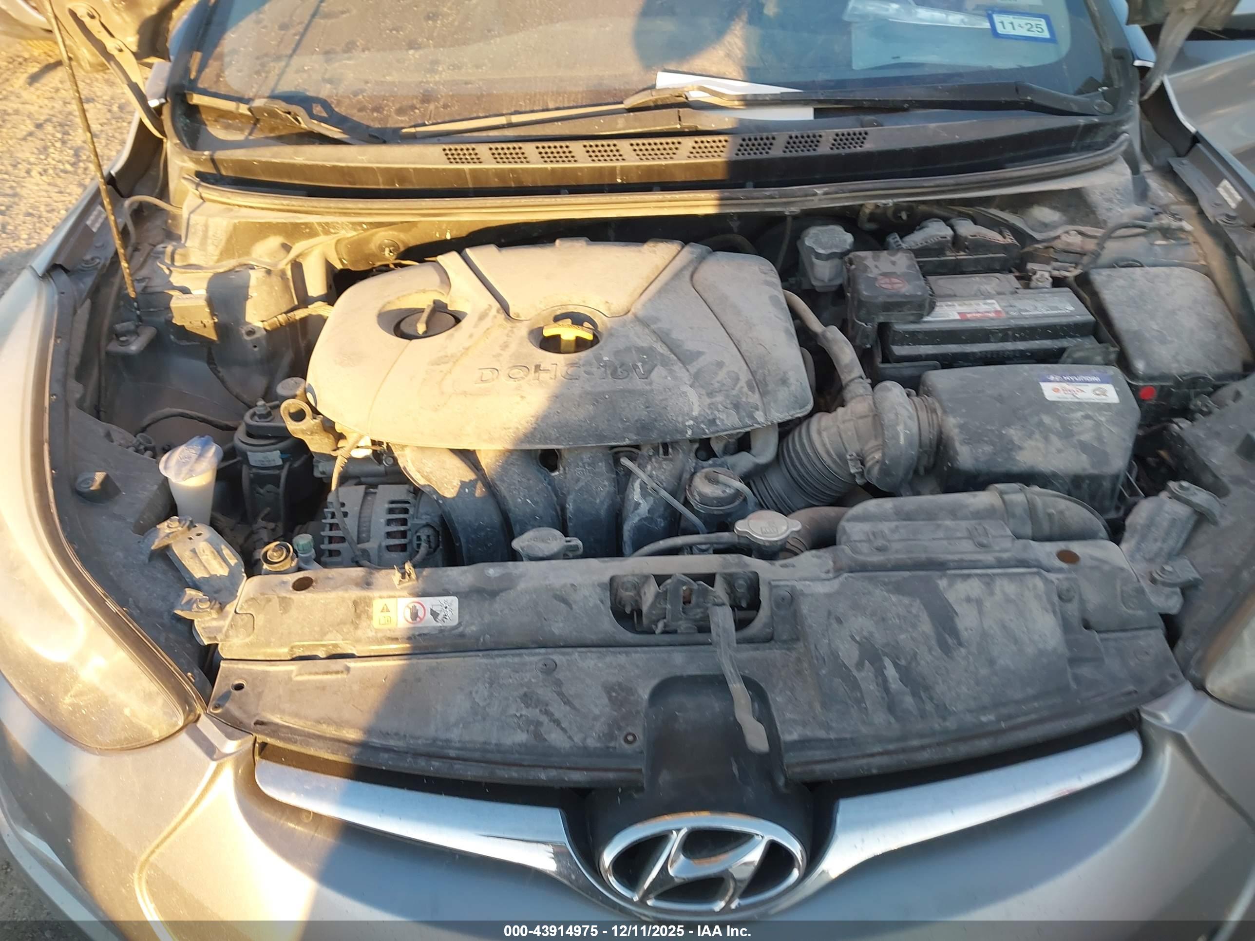 HYUNDAI ELANTRA image 10