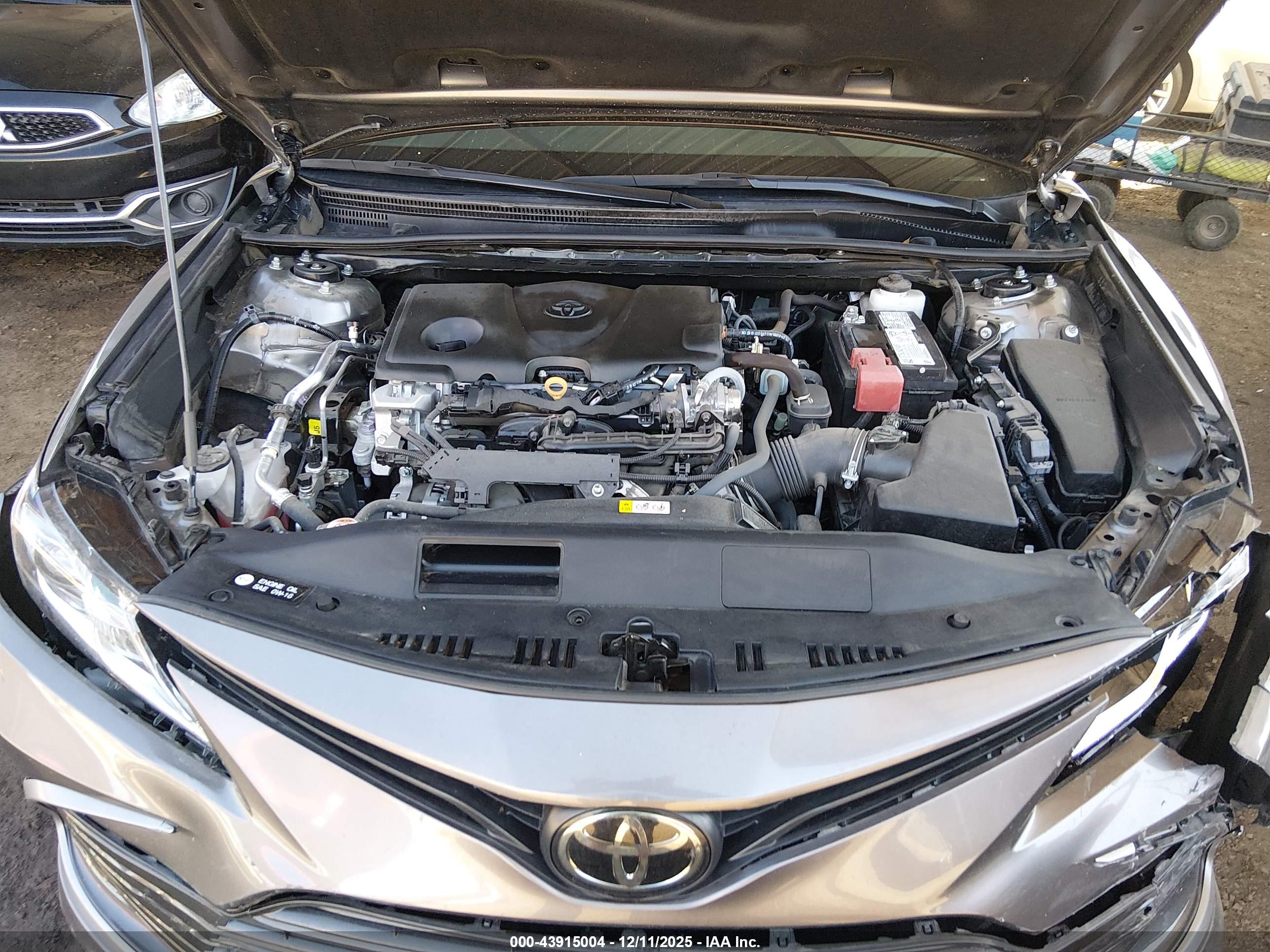 TOYOTA CAMRY image 10