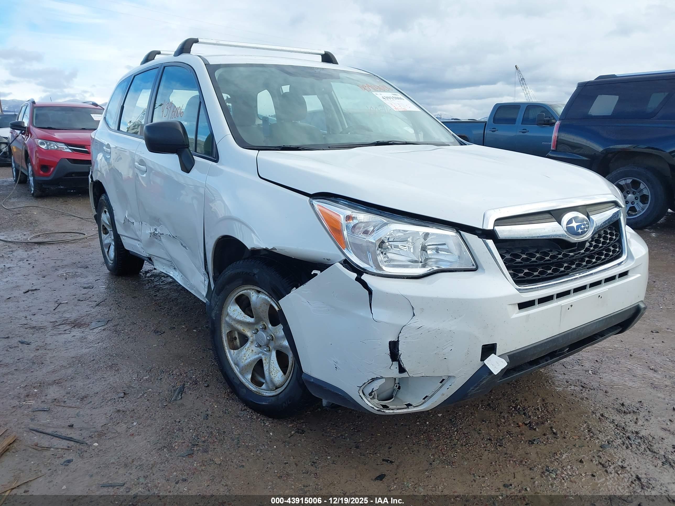 SUBARU FORESTER image 6
