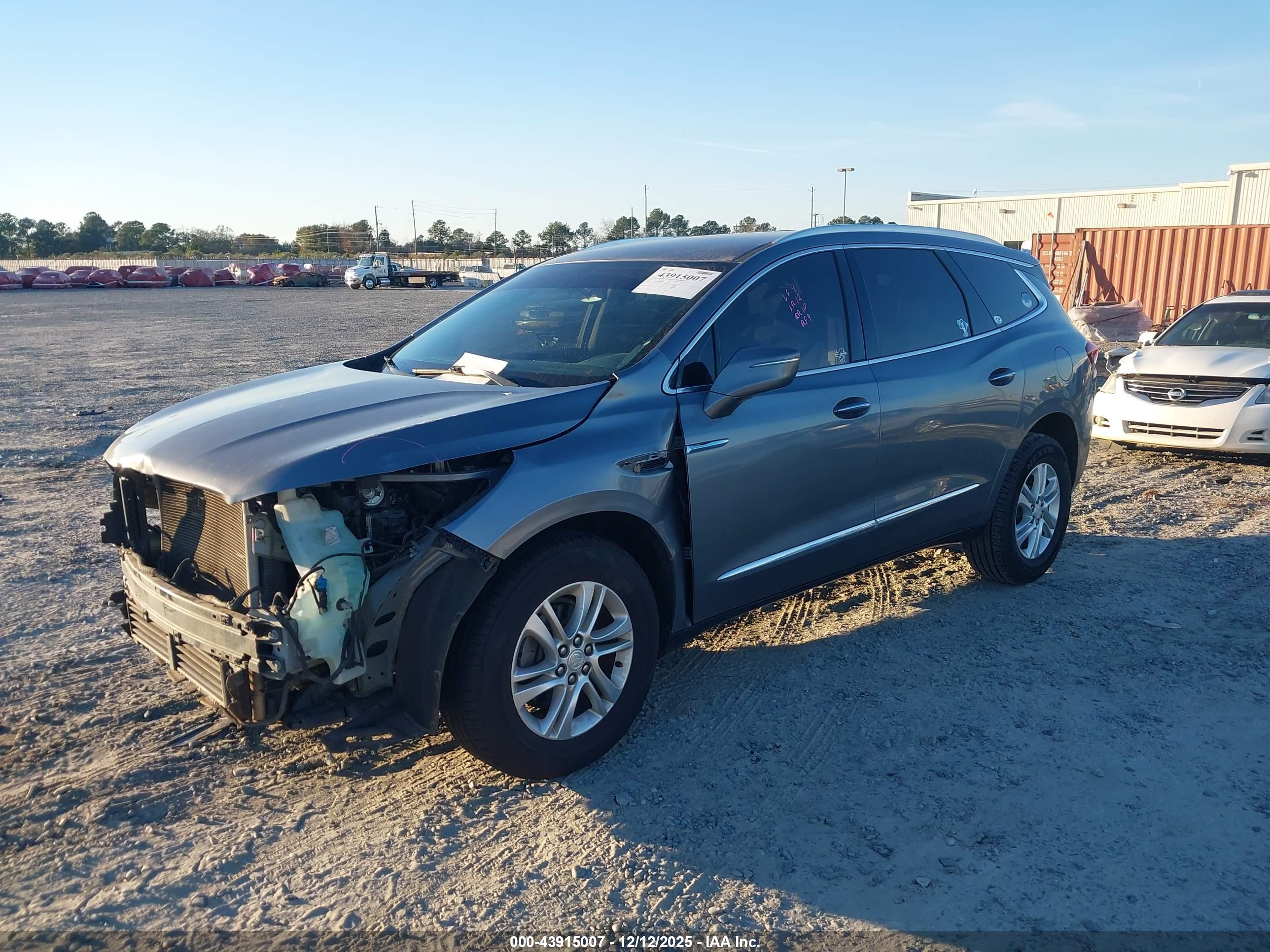 BUICK ENCLAVE image 2