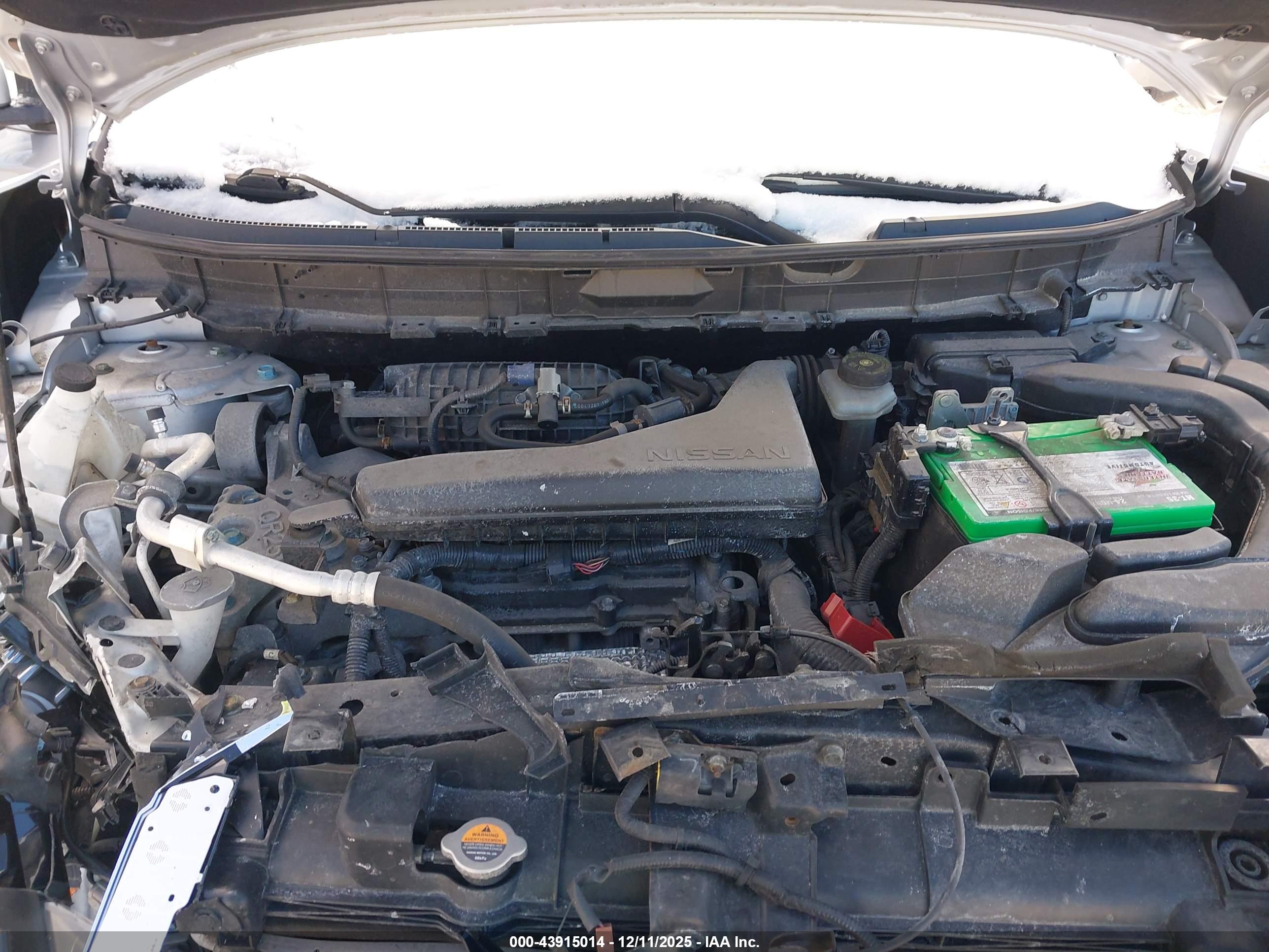 NISSAN ROGUE image 10