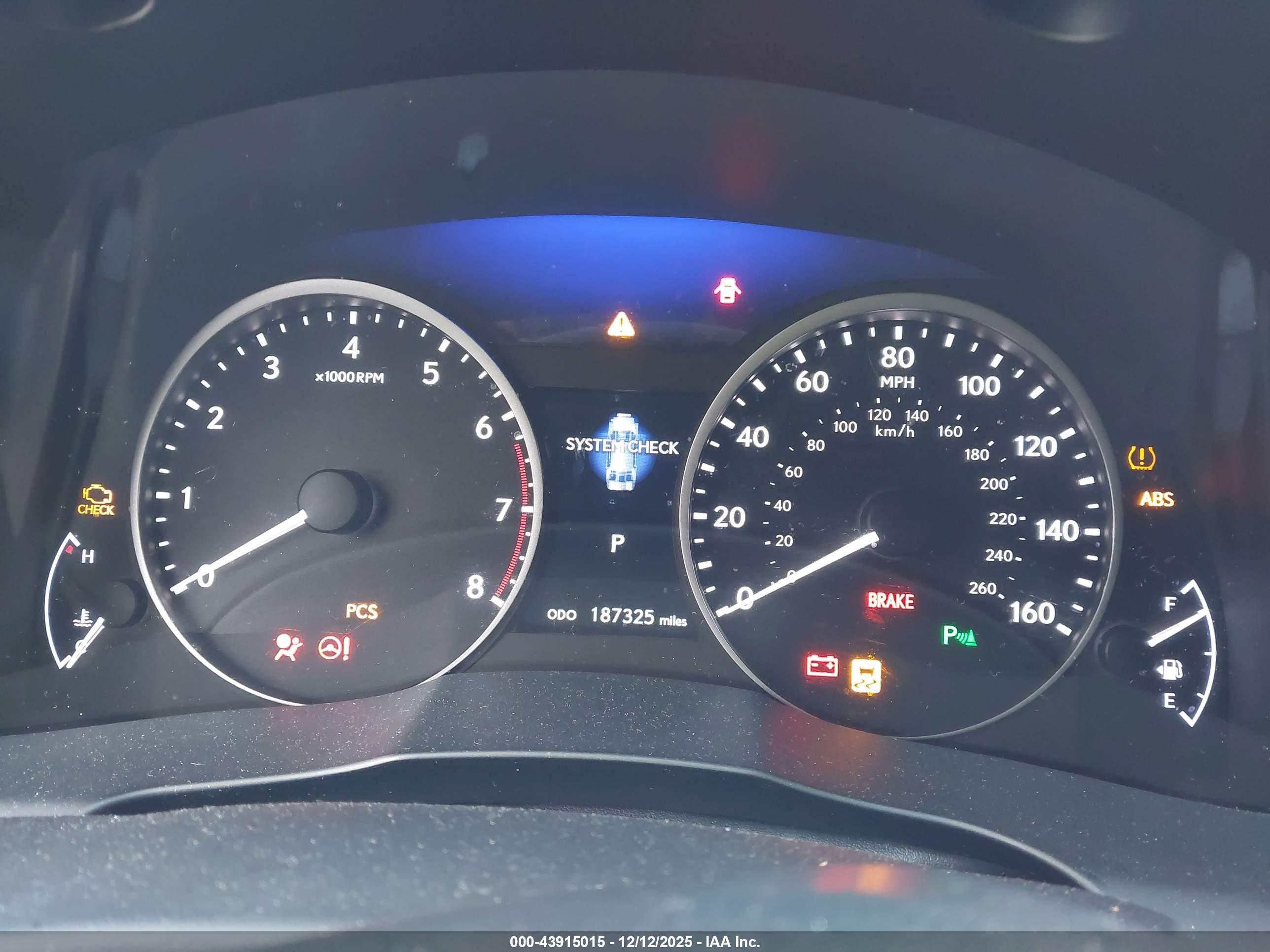 LEXUS ES image 7