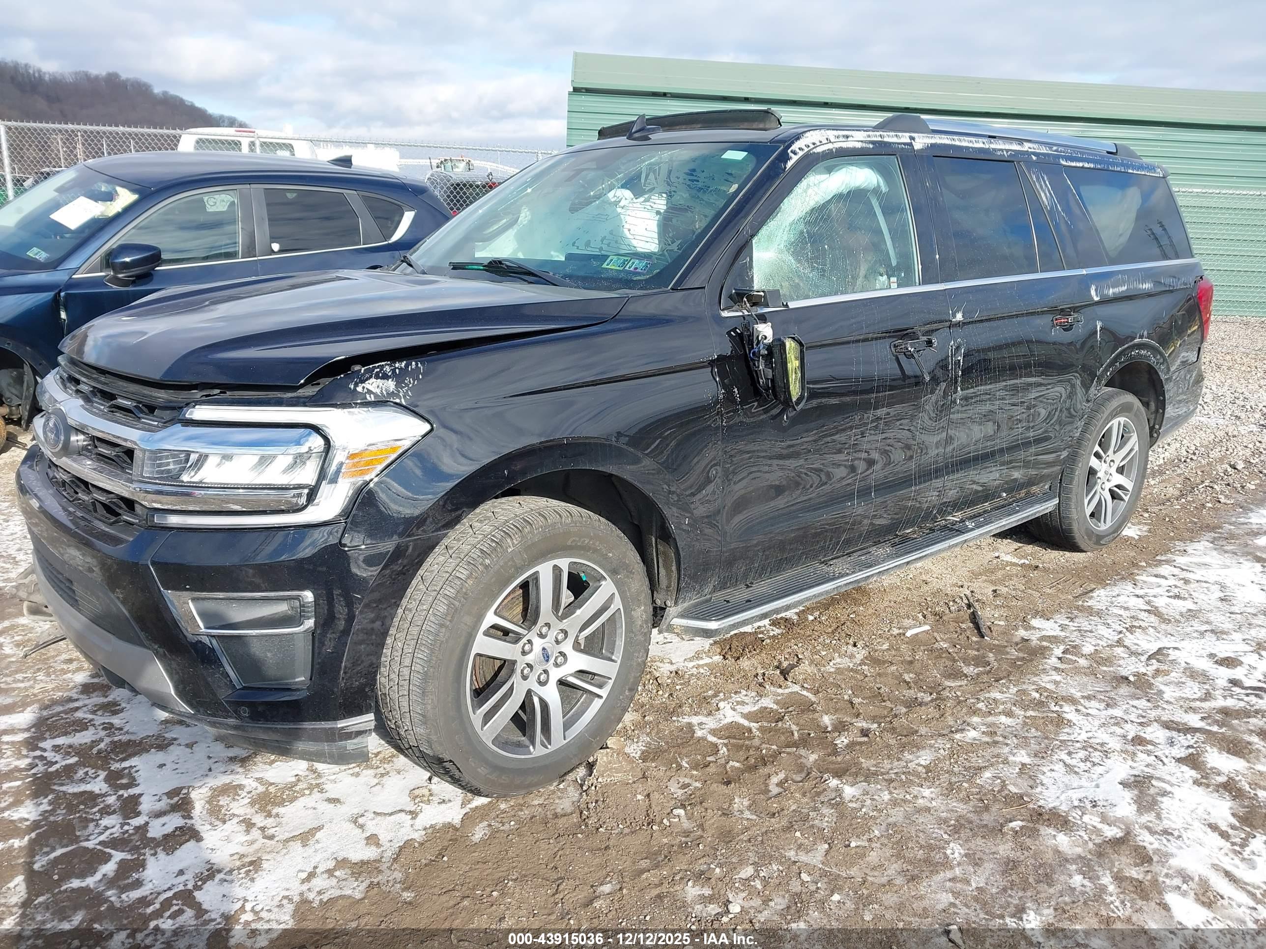 FORD EXPEDITION image 2