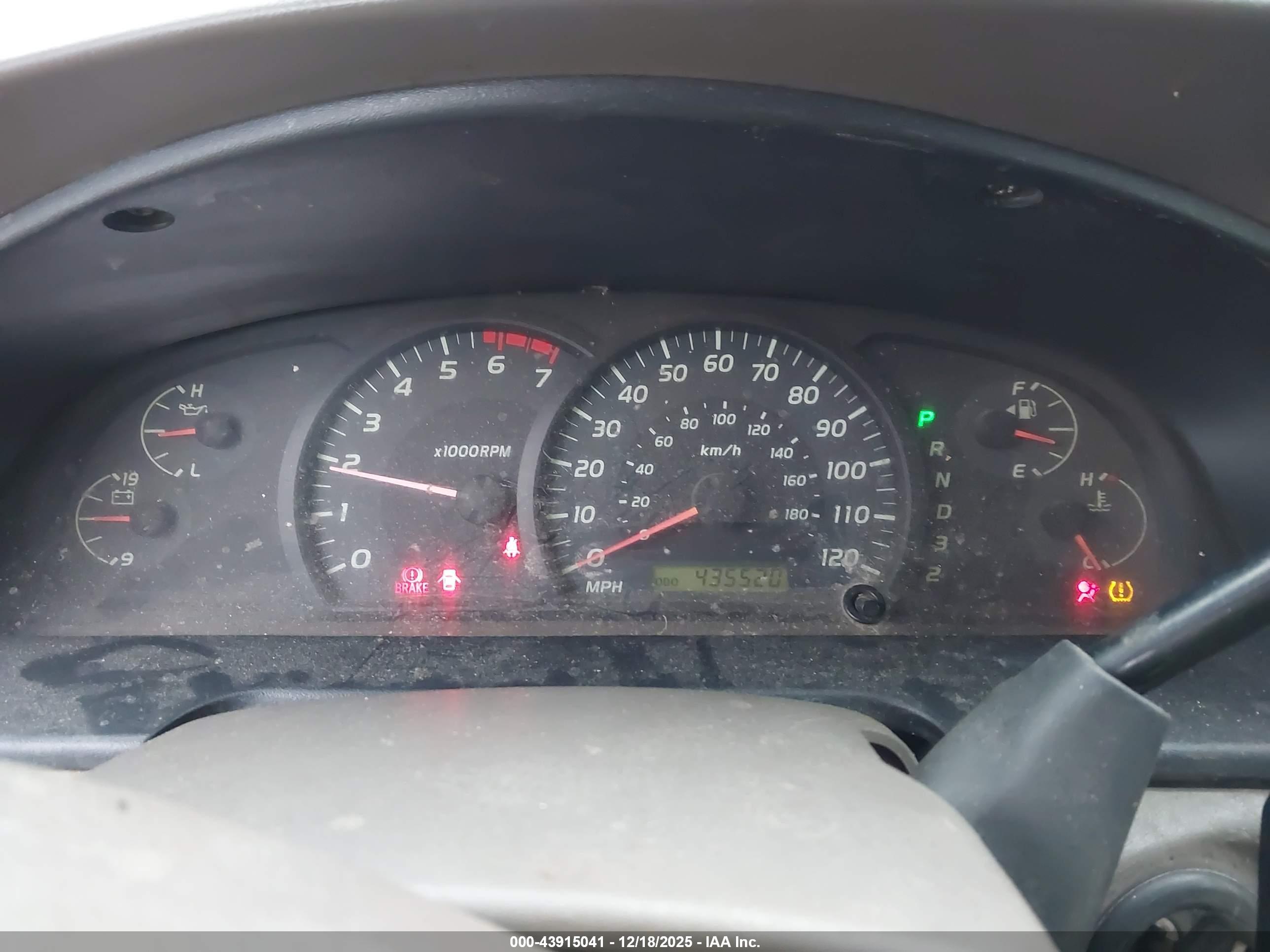 TOYOTA TUNDRA image 7