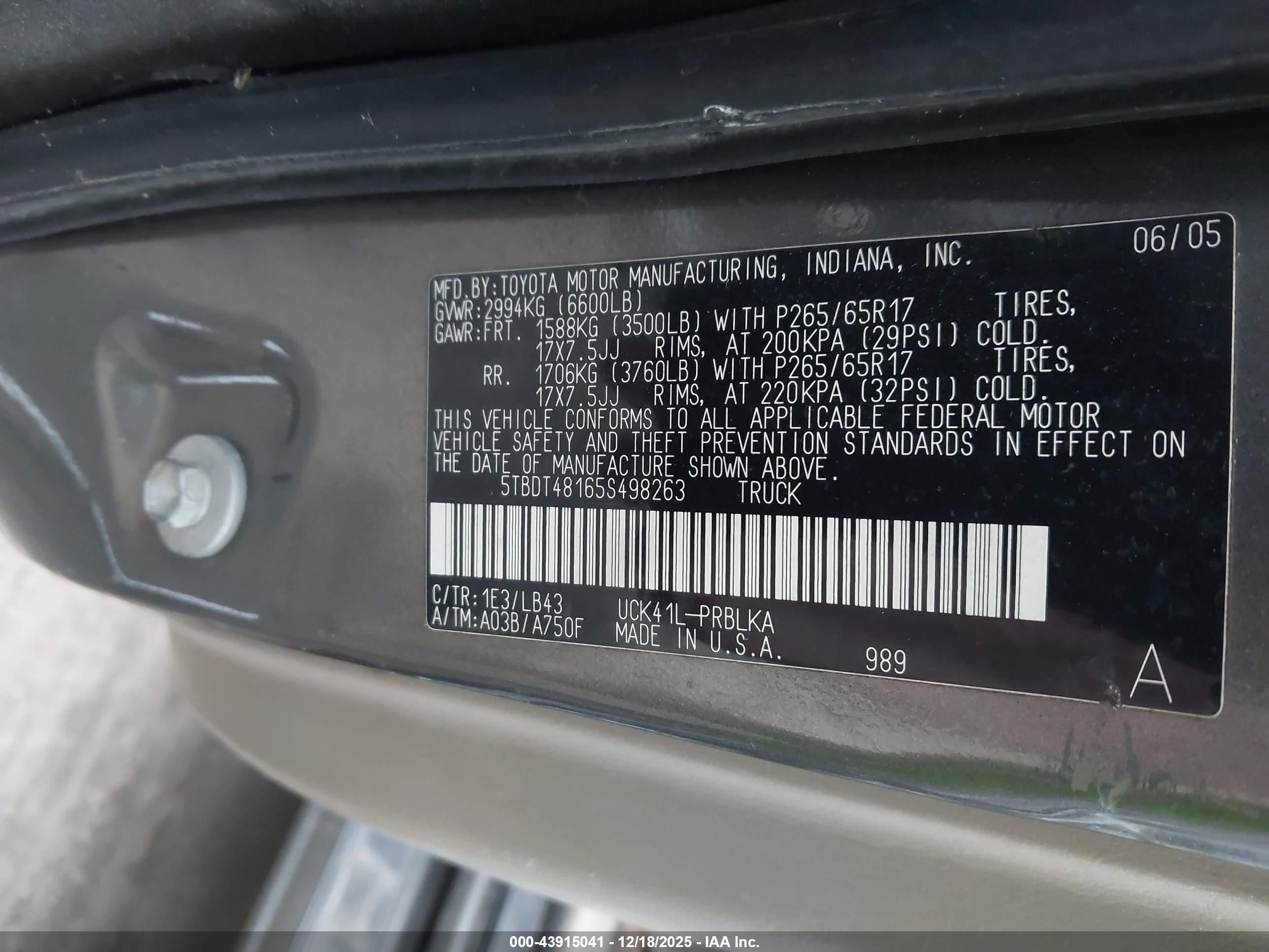TOYOTA TUNDRA image 9