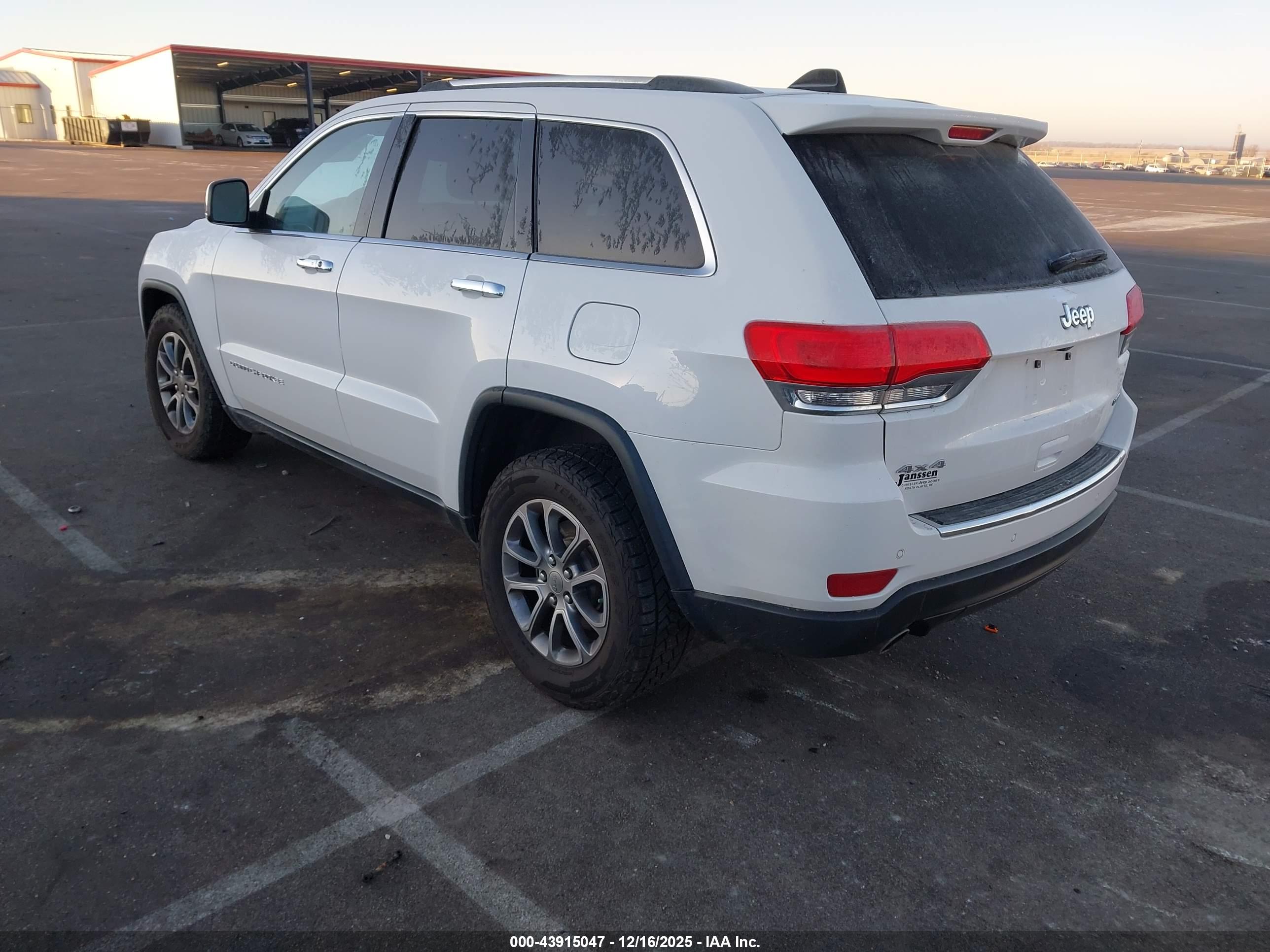 JEEP GRAND image 3