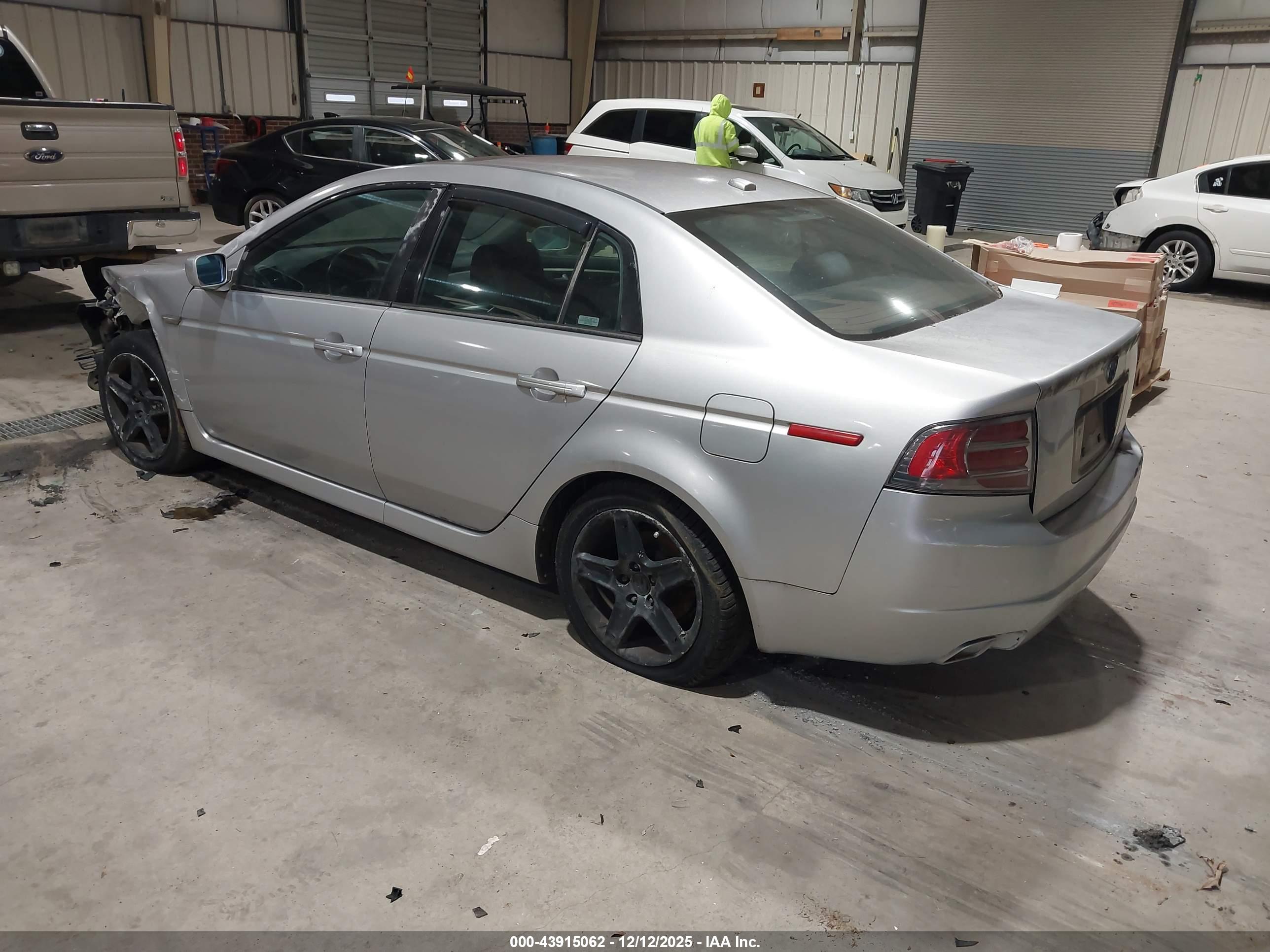 ACURA TL image 3