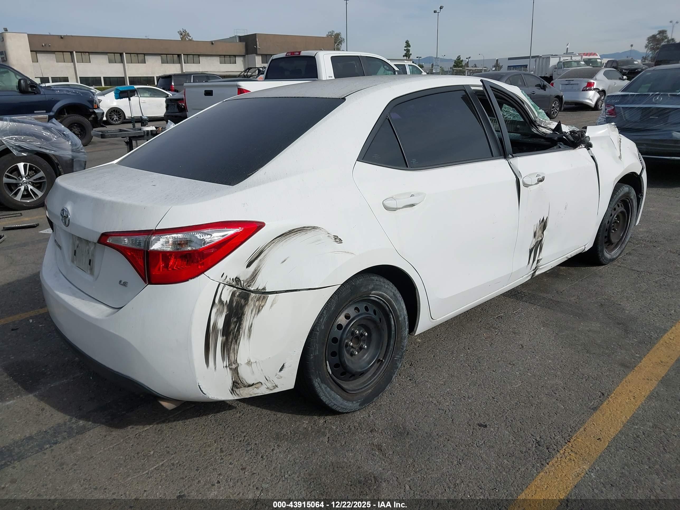 TOYOTA COROLLA image 4