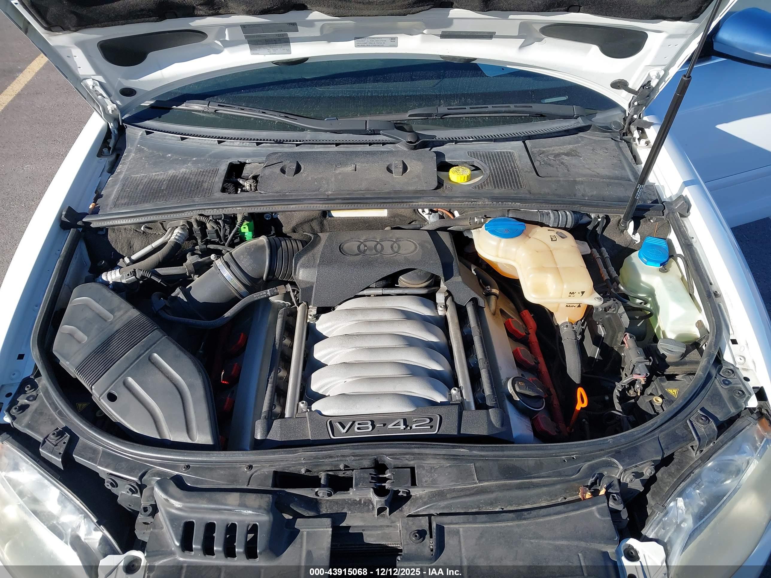AUDI S4 image 10