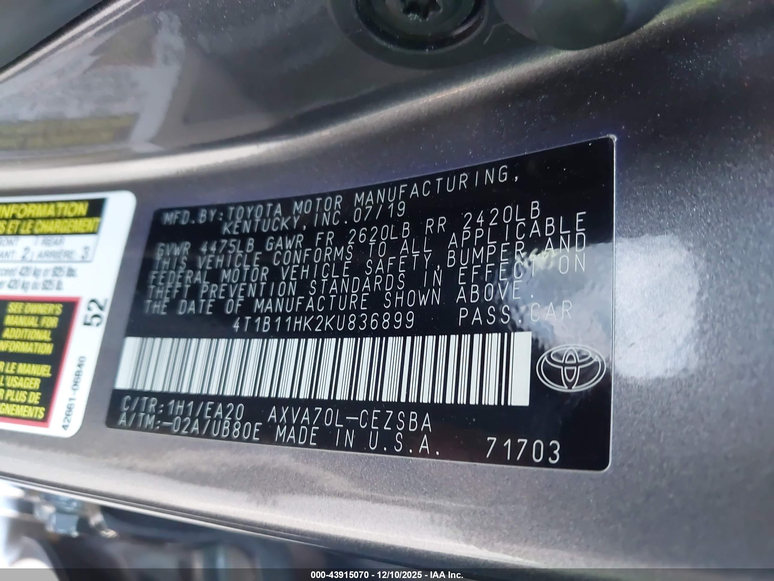 TOYOTA CAMRY image 9