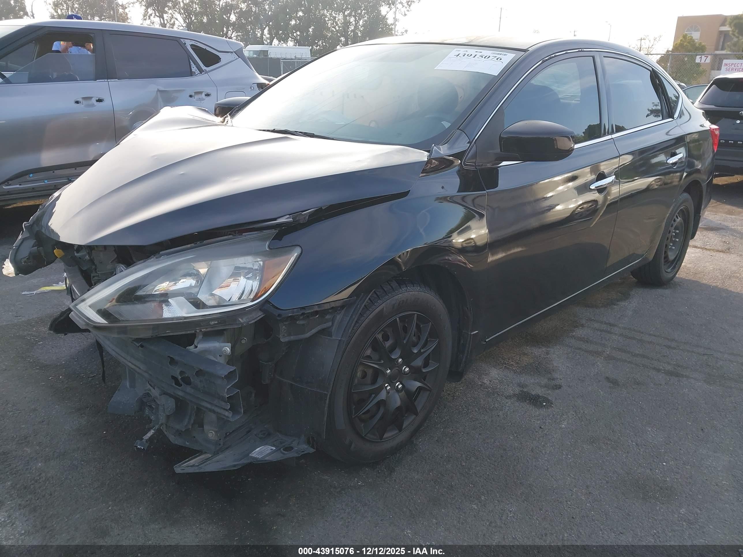 NISSAN SENTRA image 2