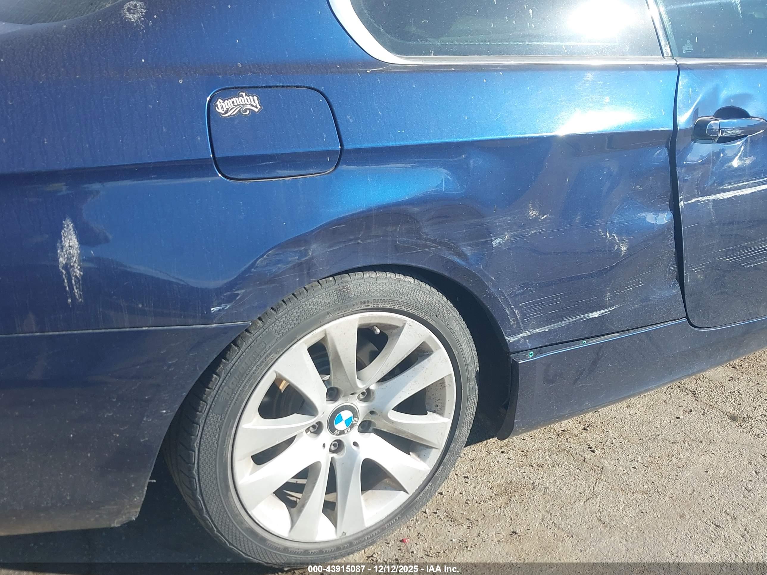 BMW 328I image 6