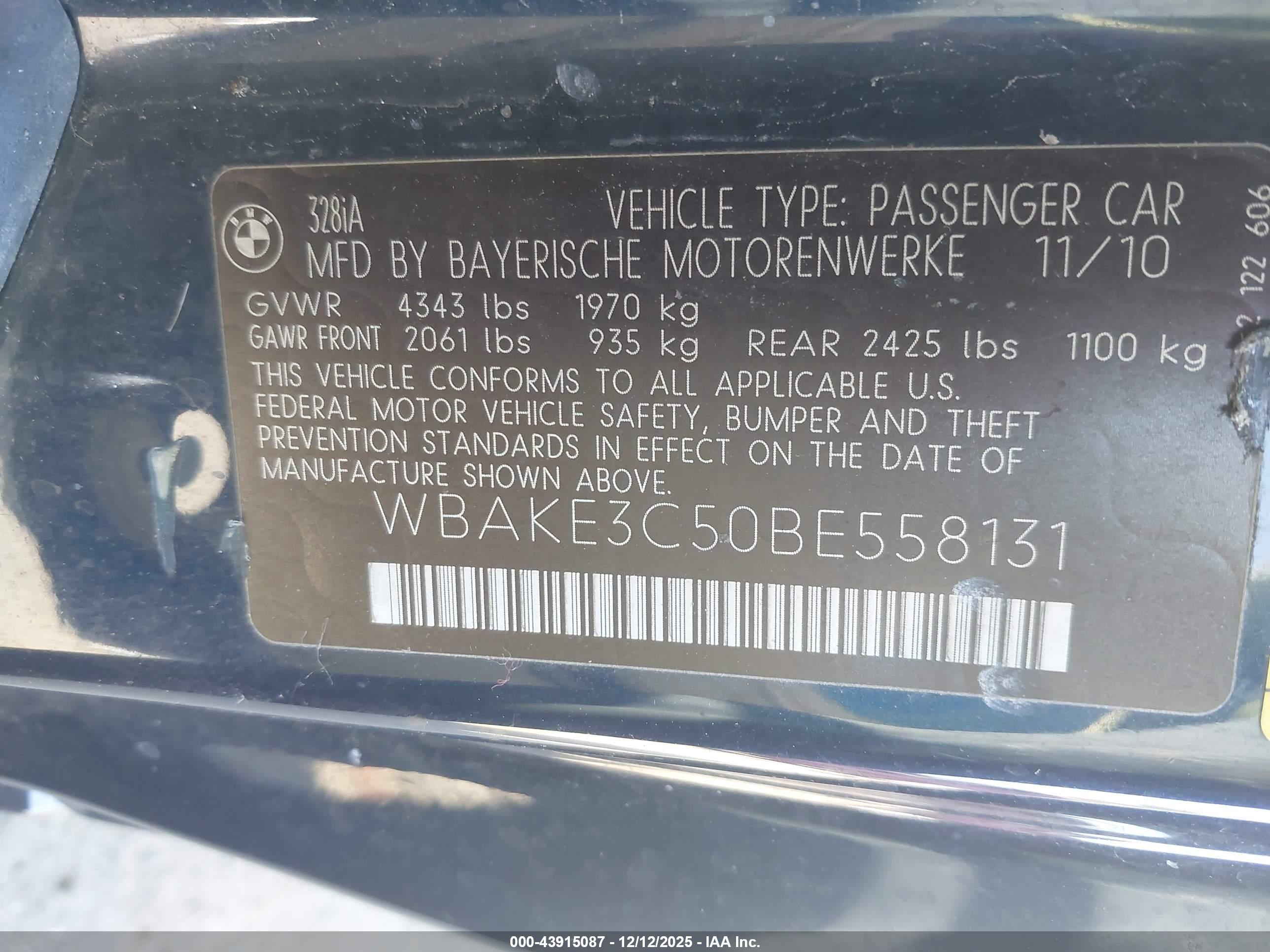 BMW 328I image 9