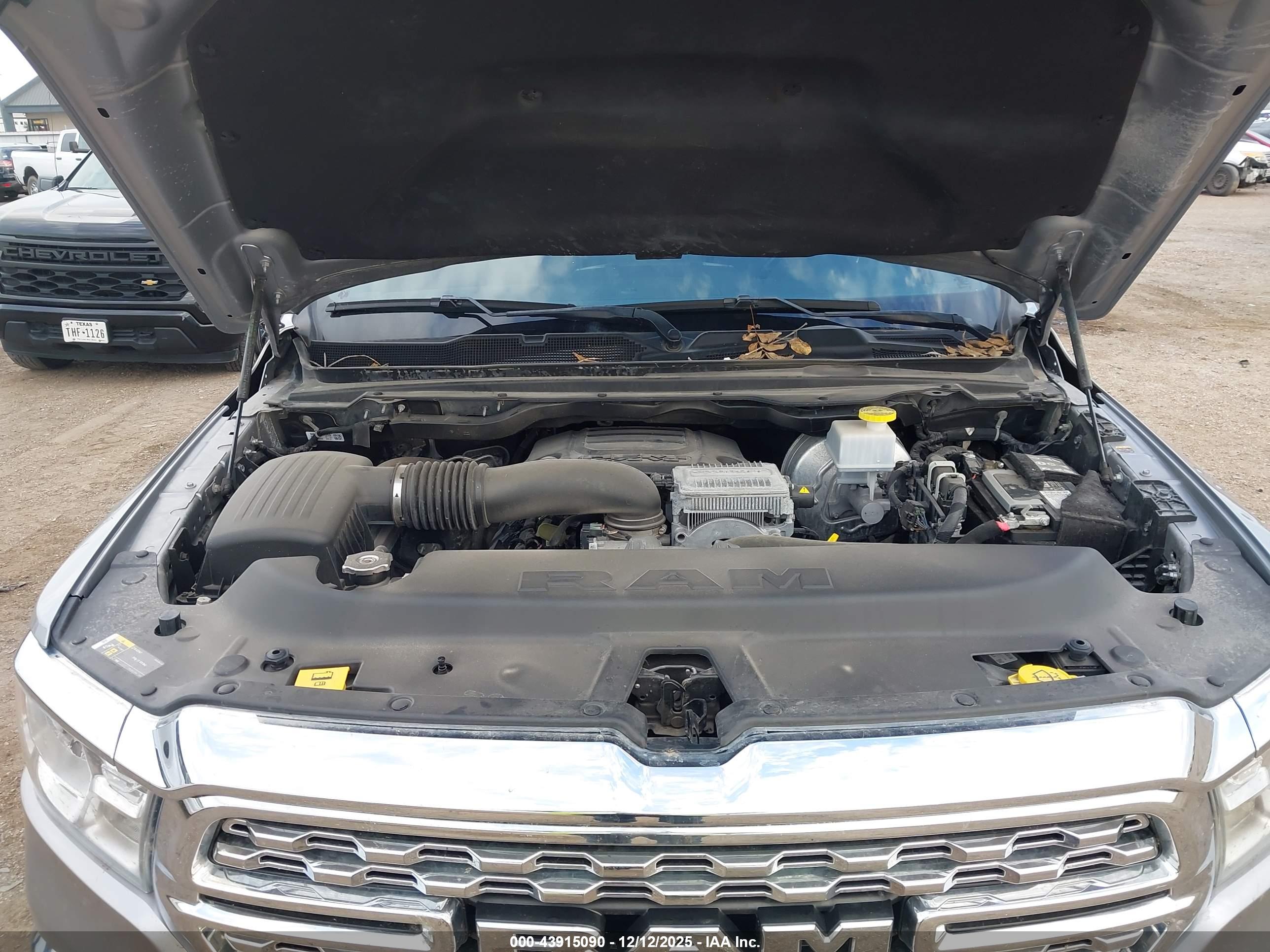 RAM 1500 image 10