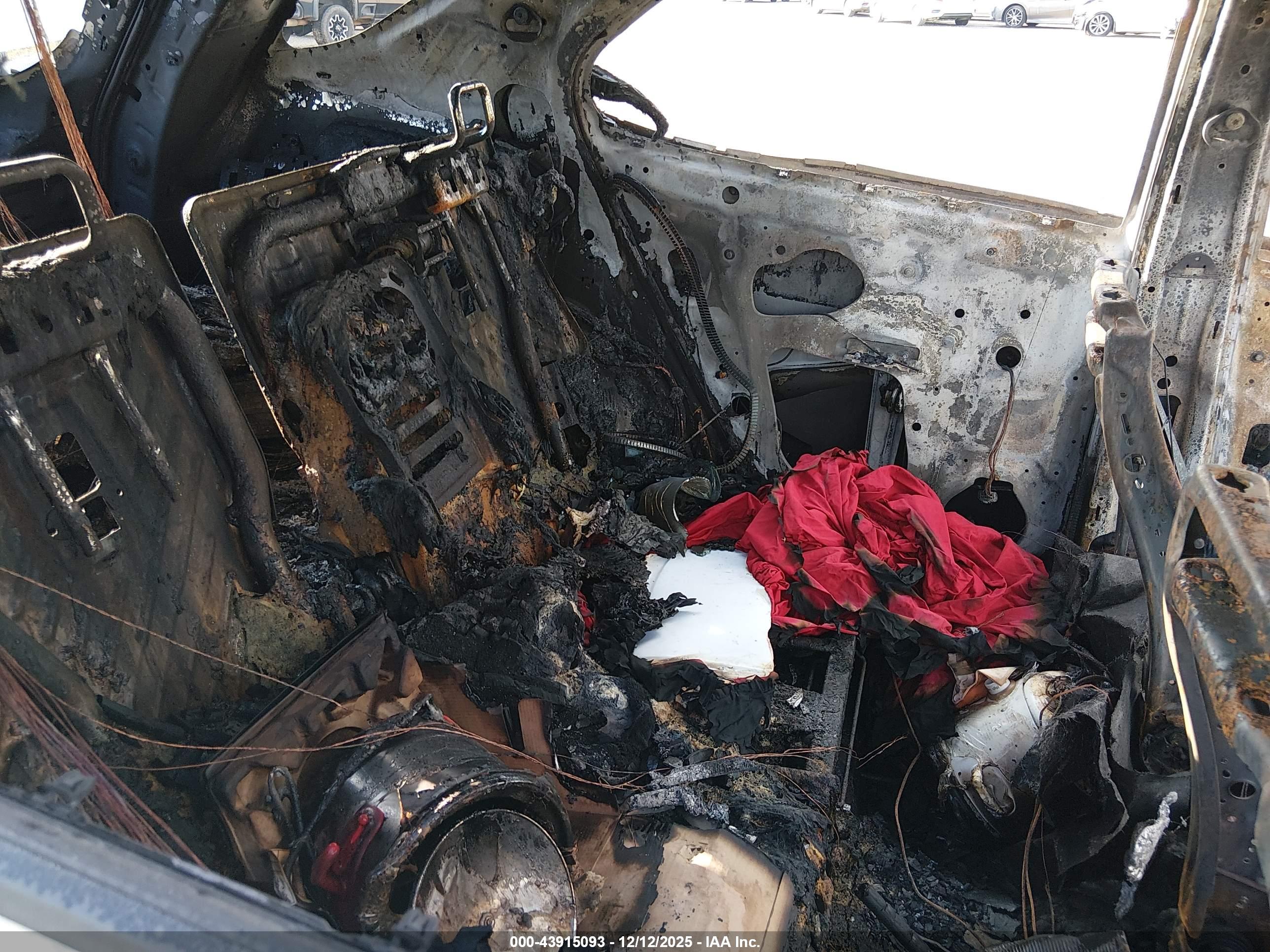 CHEVROLET EQUINOX image 8