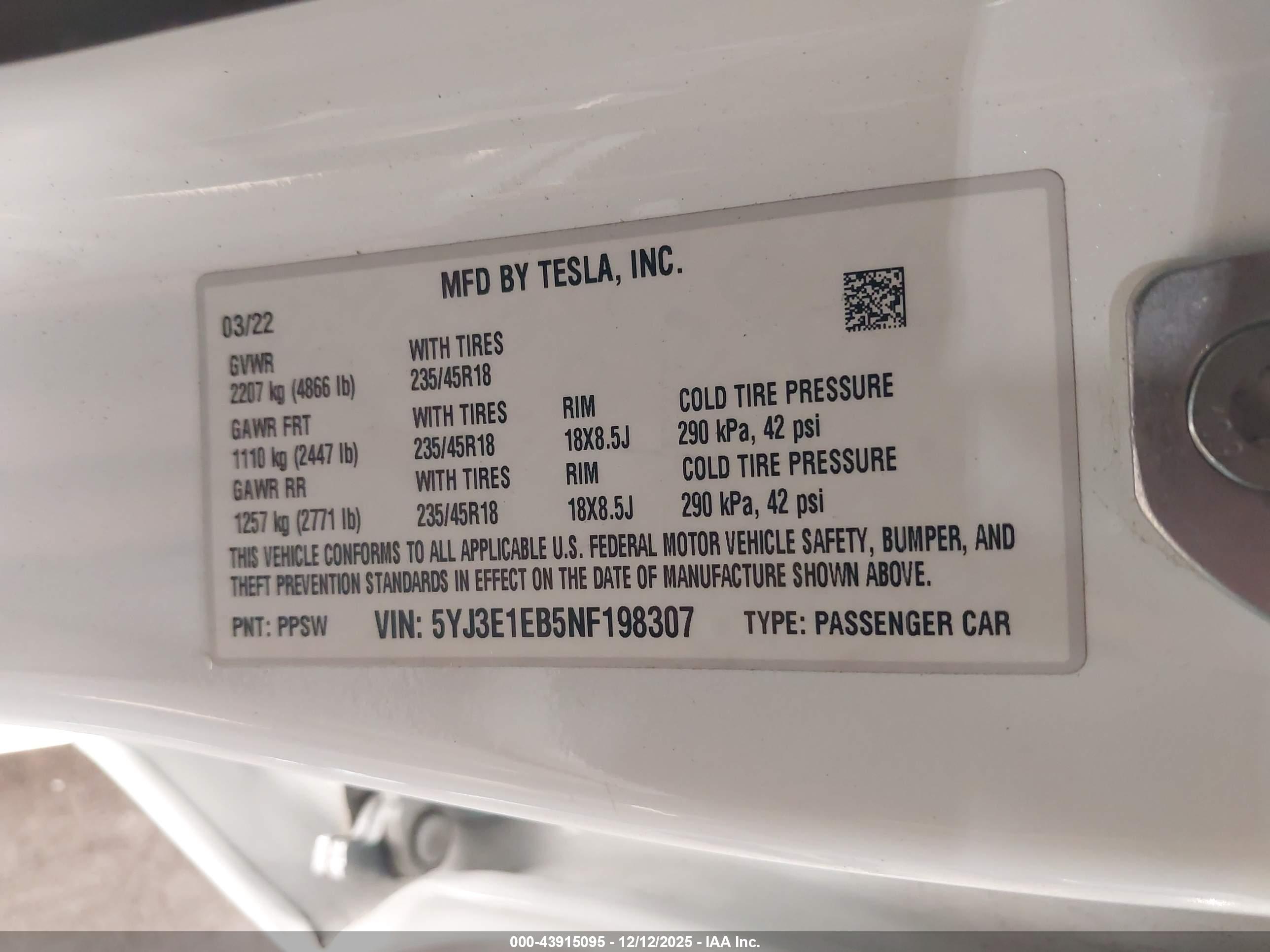 TESLA MODEL image 9