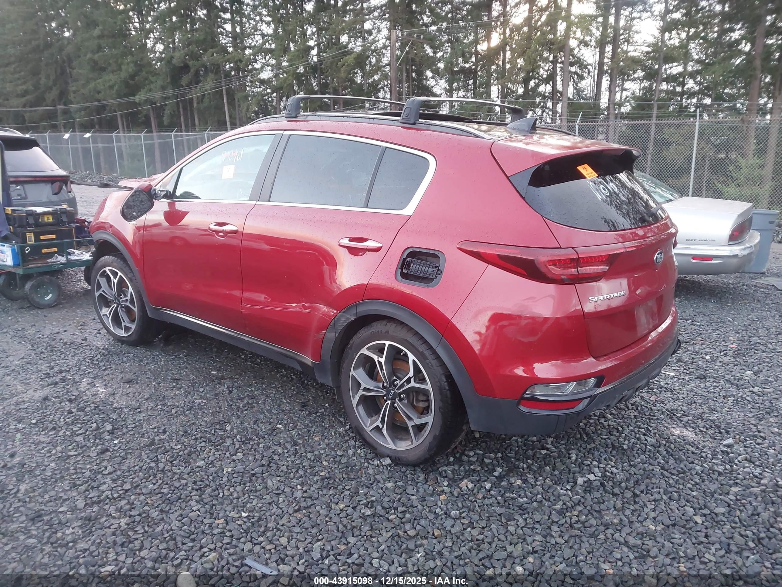 KIA SPORTAGE image 3