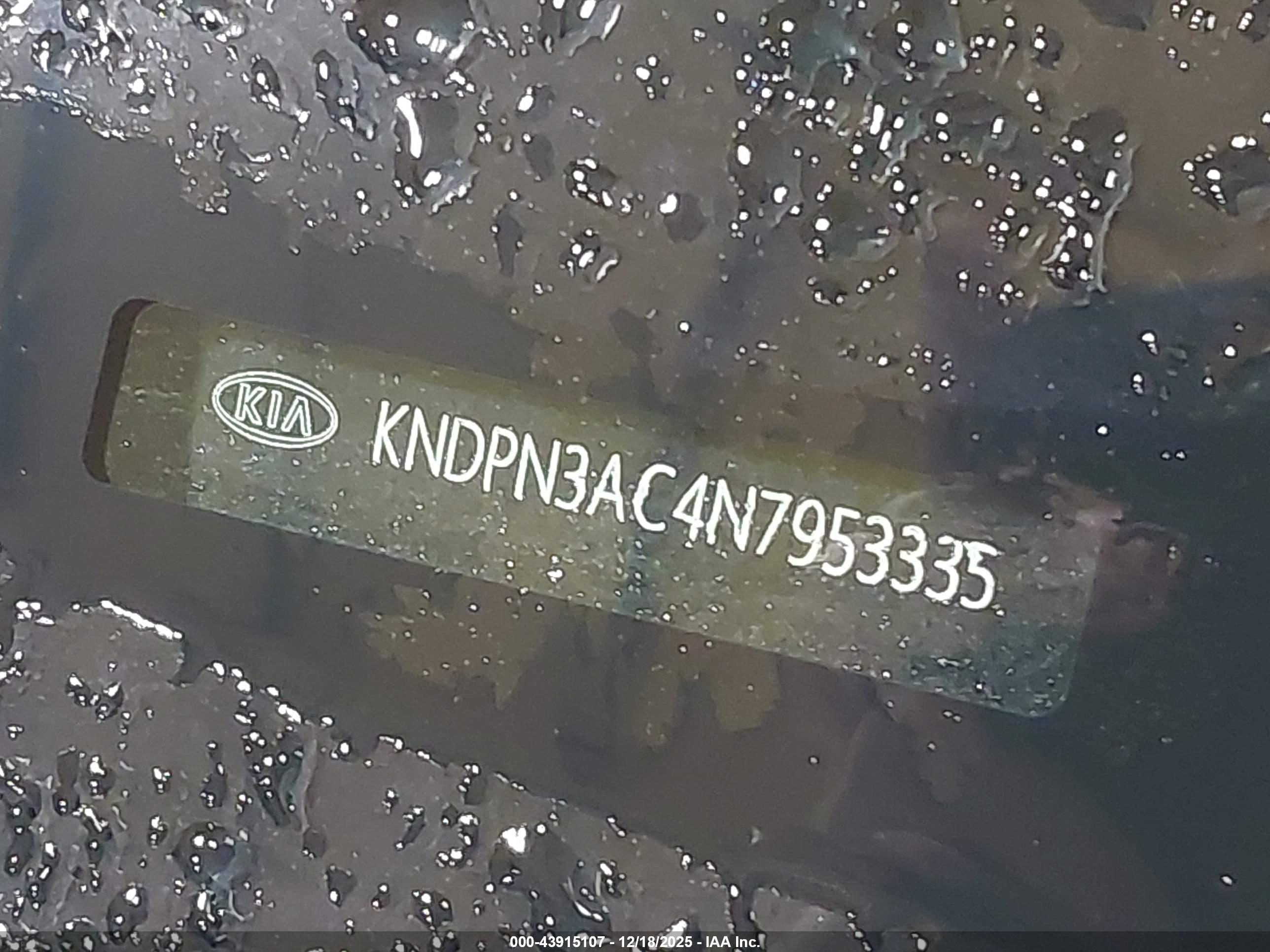 KIA SPORTAGE image 9
