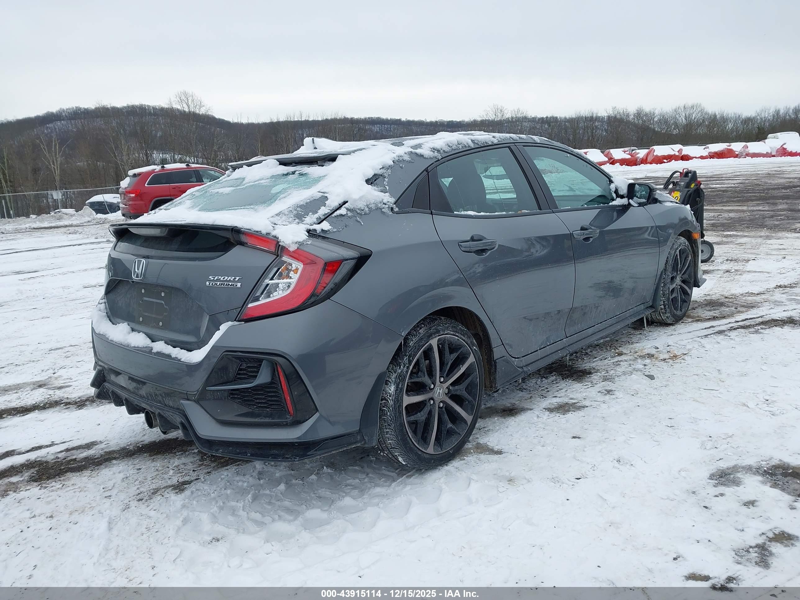 HONDA CIVIC image 4