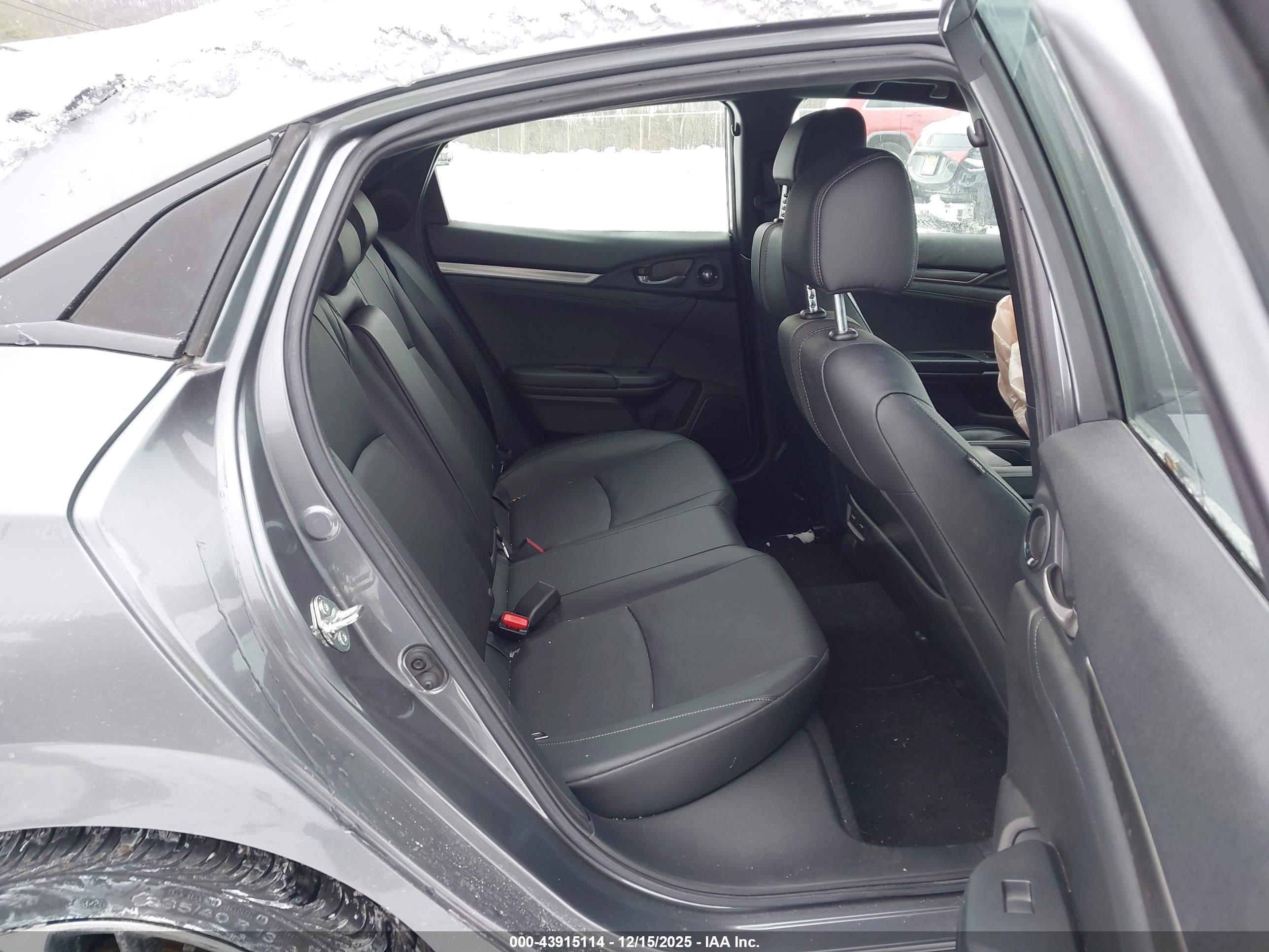 HONDA CIVIC image 8