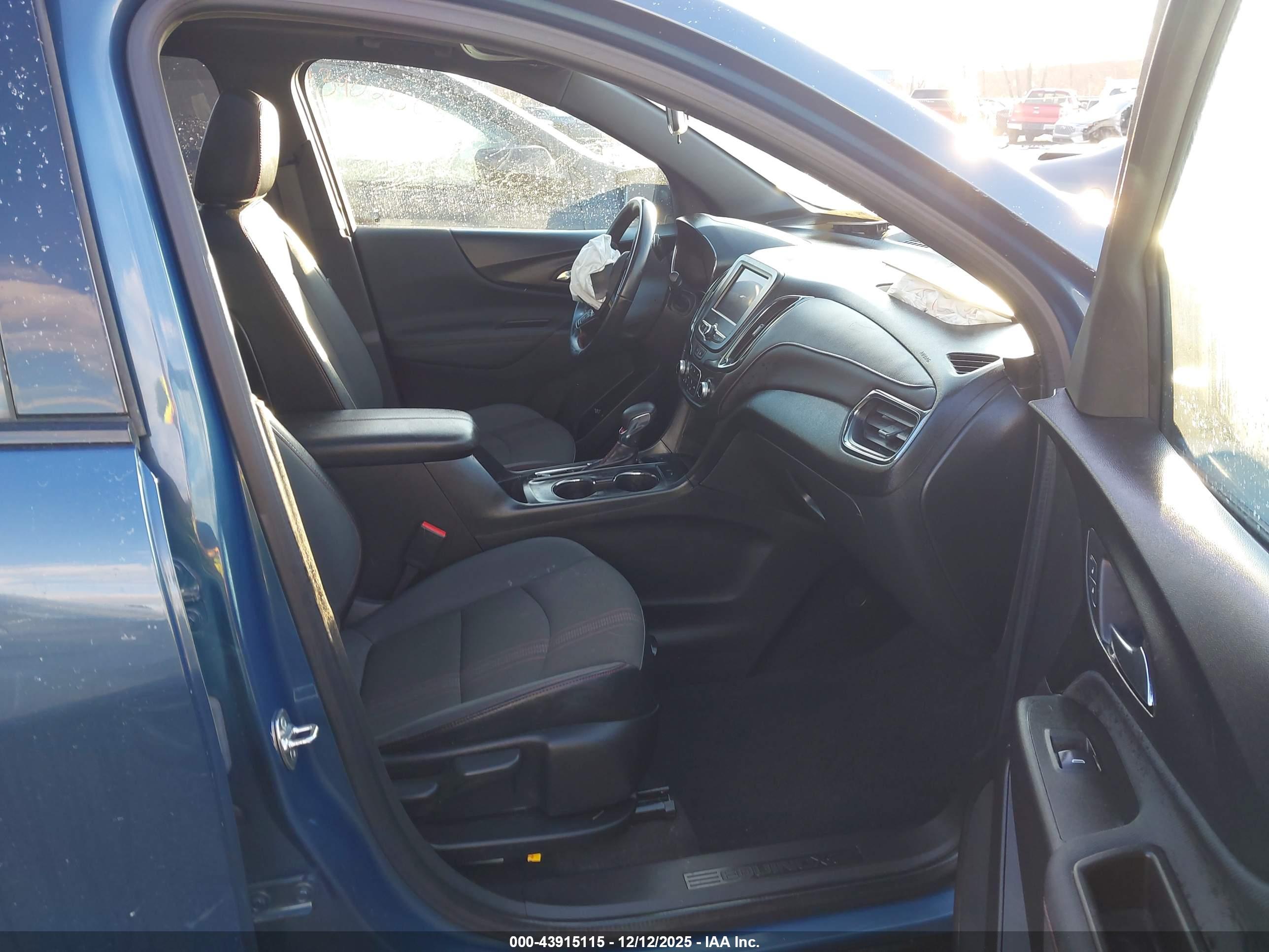 CHEVROLET EQUINOX image 5