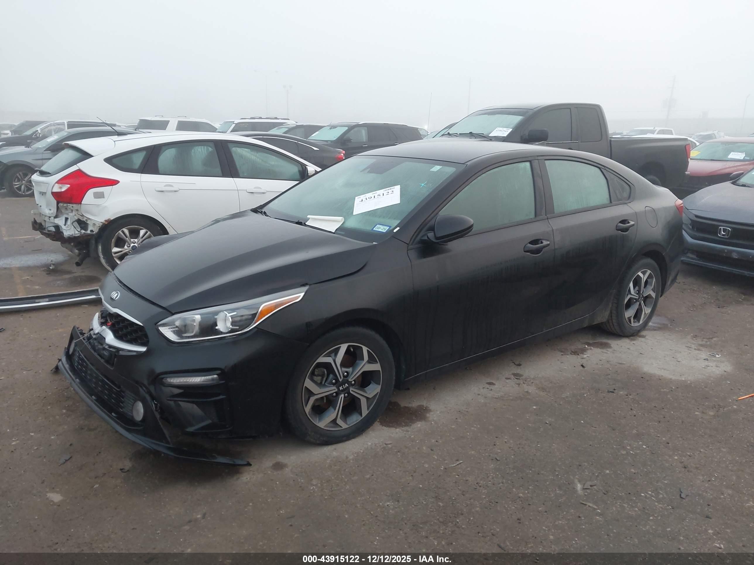 KIA FORTE image 2