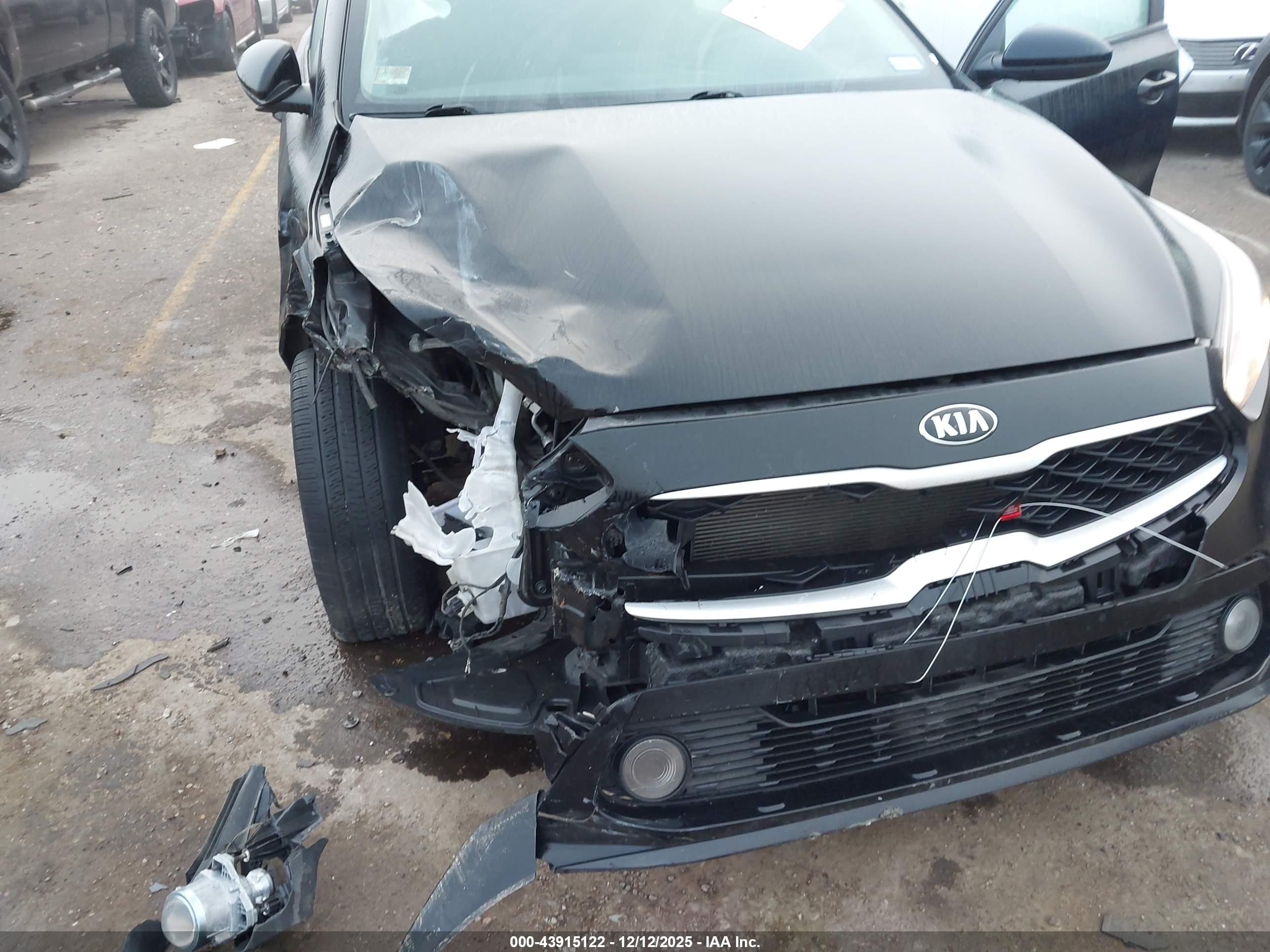 KIA FORTE image 6