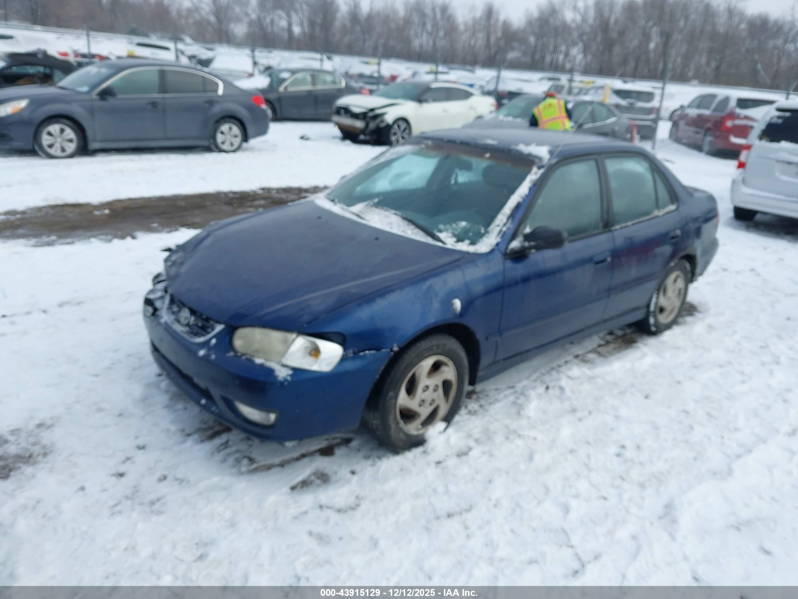 TOYOTA COROLLA image 2