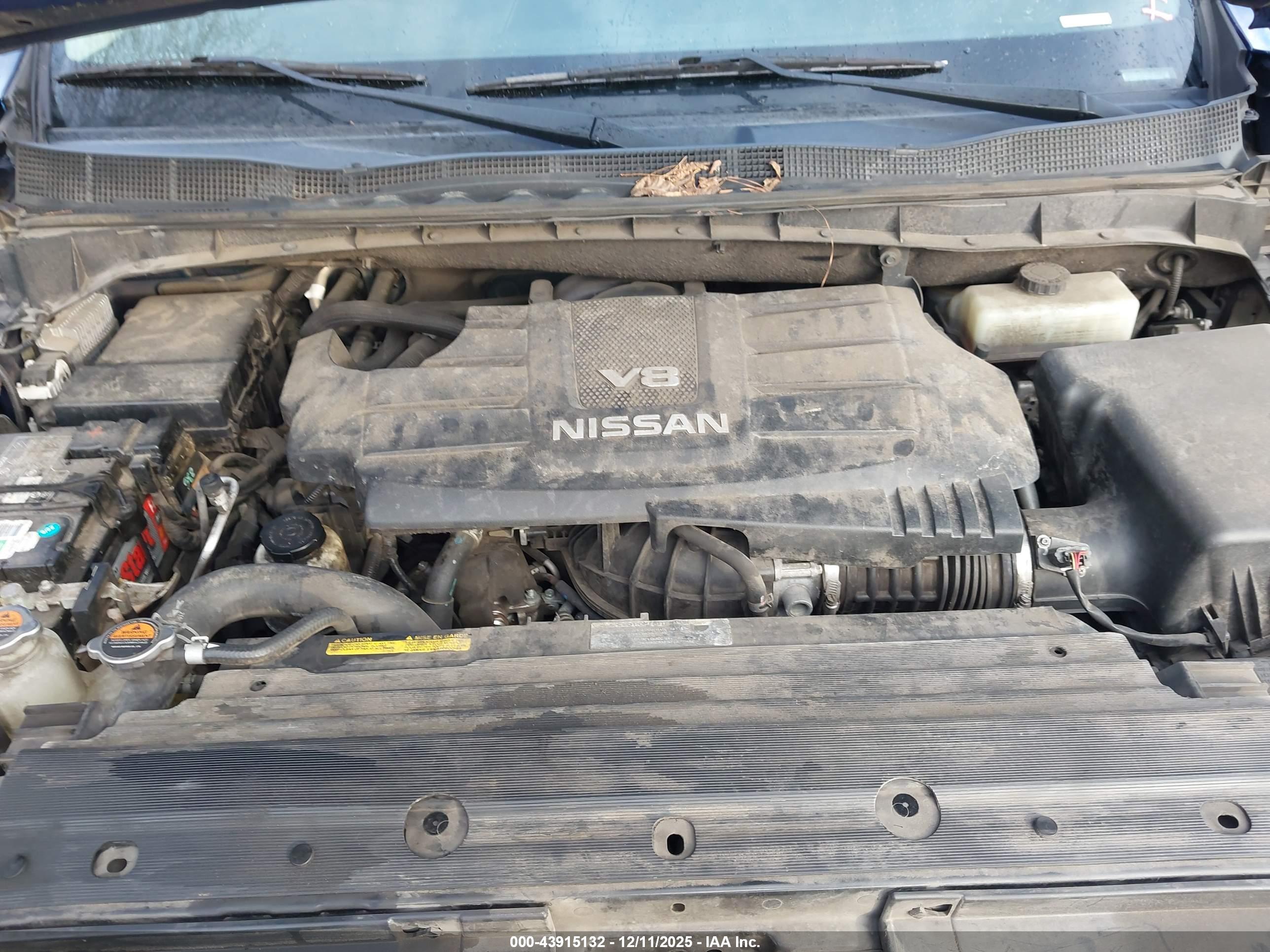 NISSAN TITAN image 10