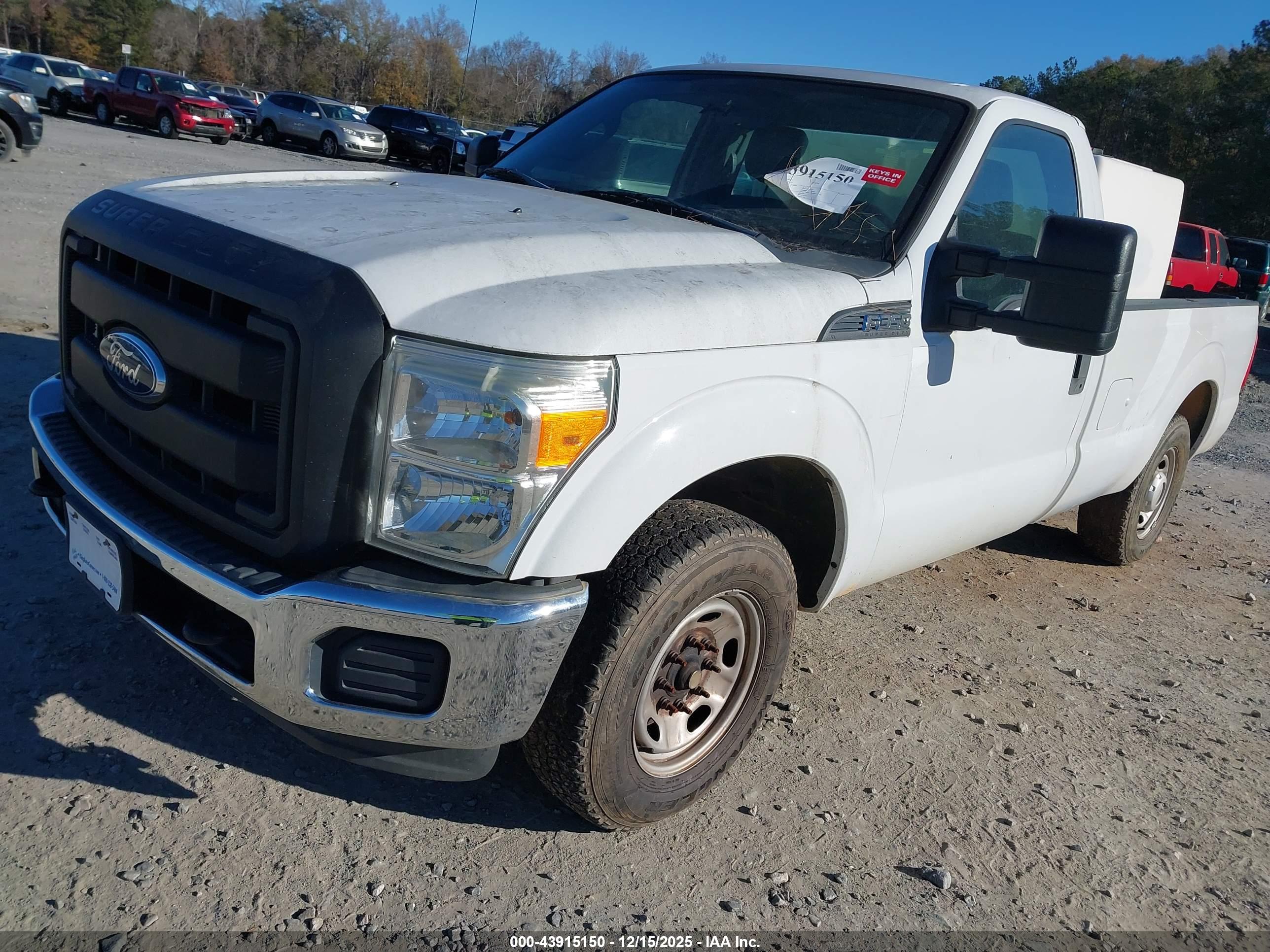 FORD F-350 image 2