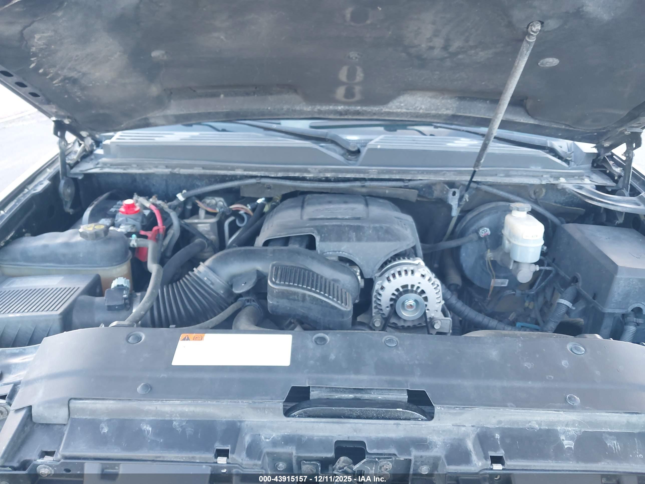 GMC YUKON image 10