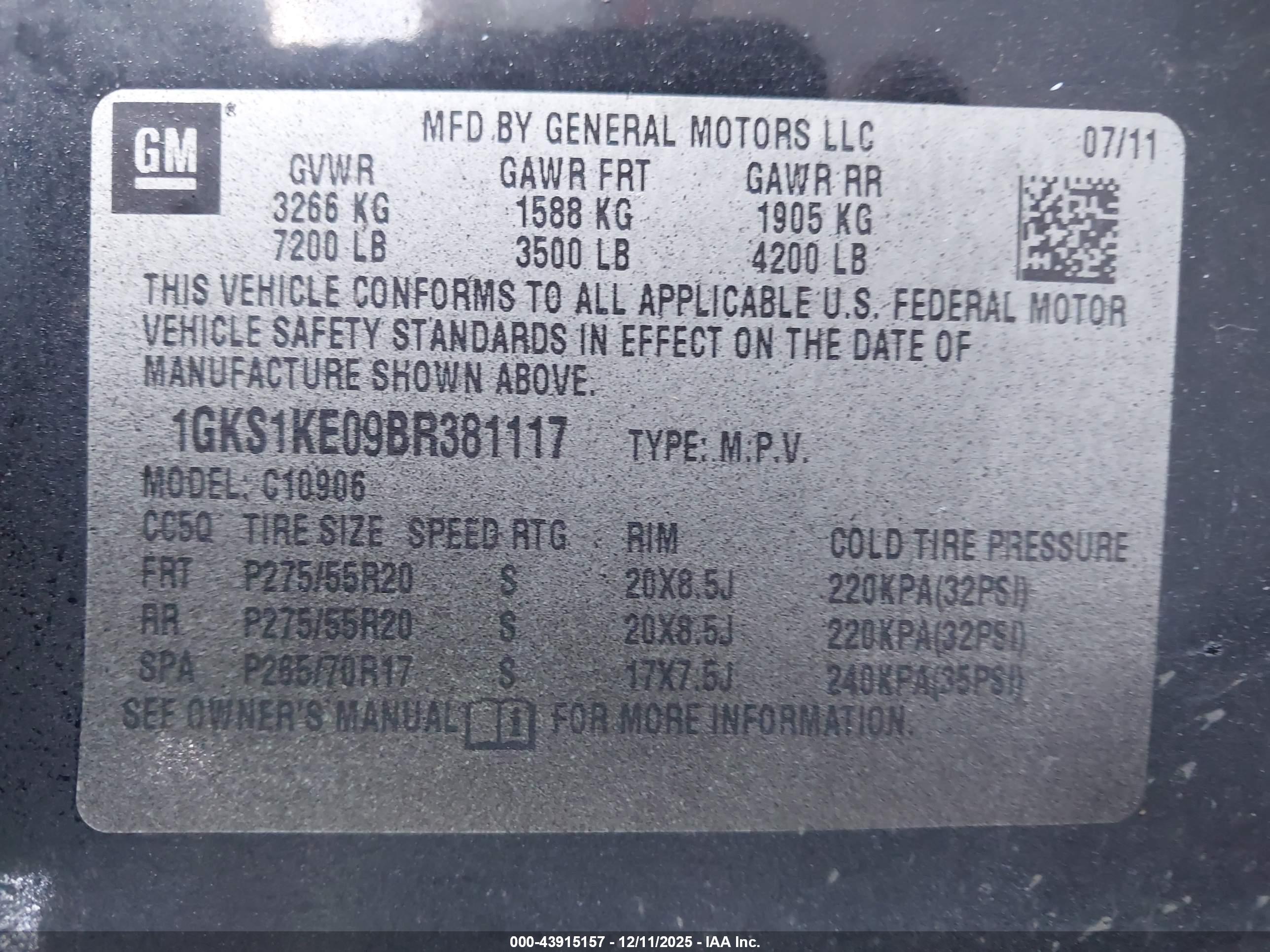 GMC YUKON image 9