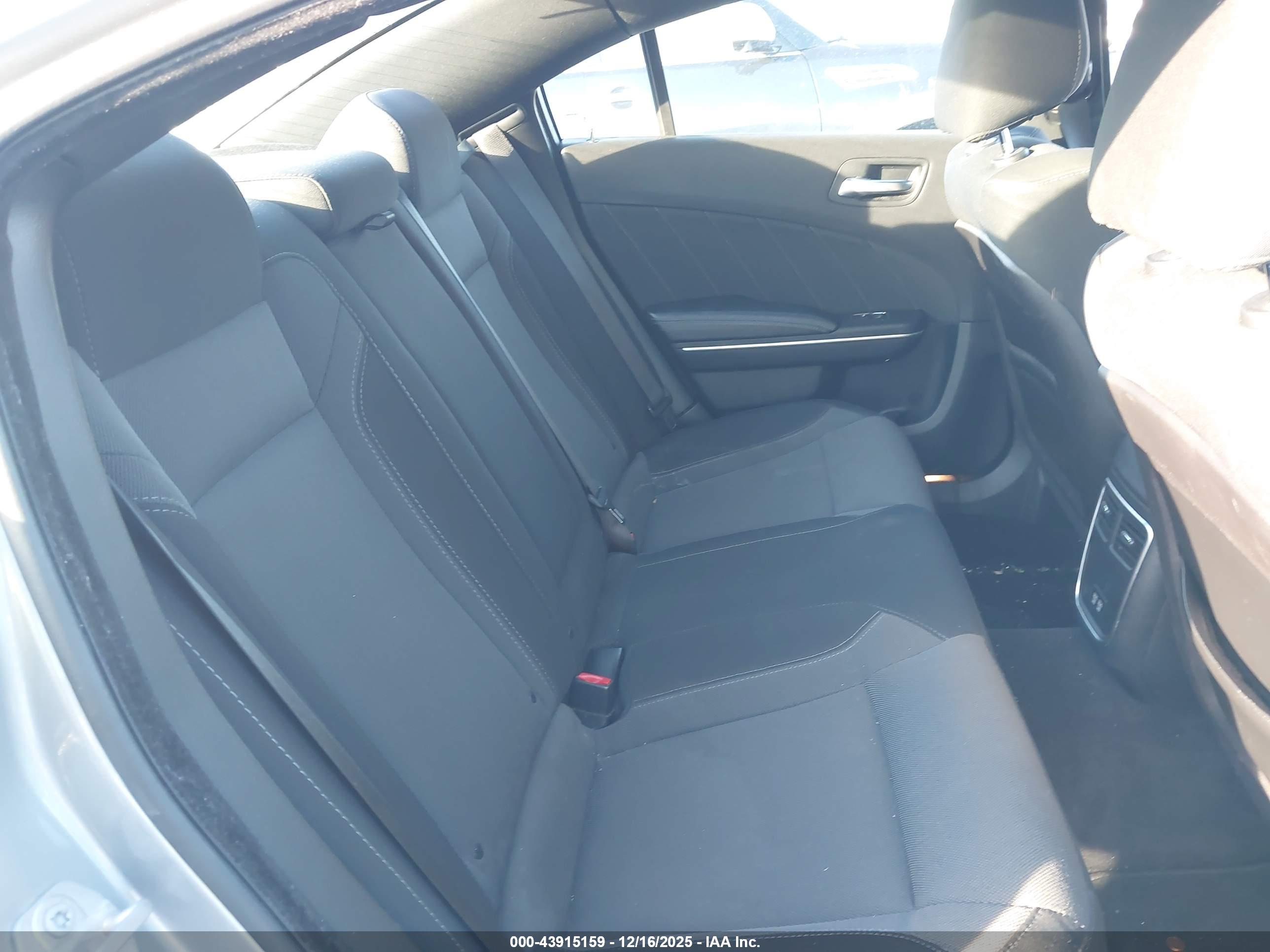 DODGE CHARGER image 8