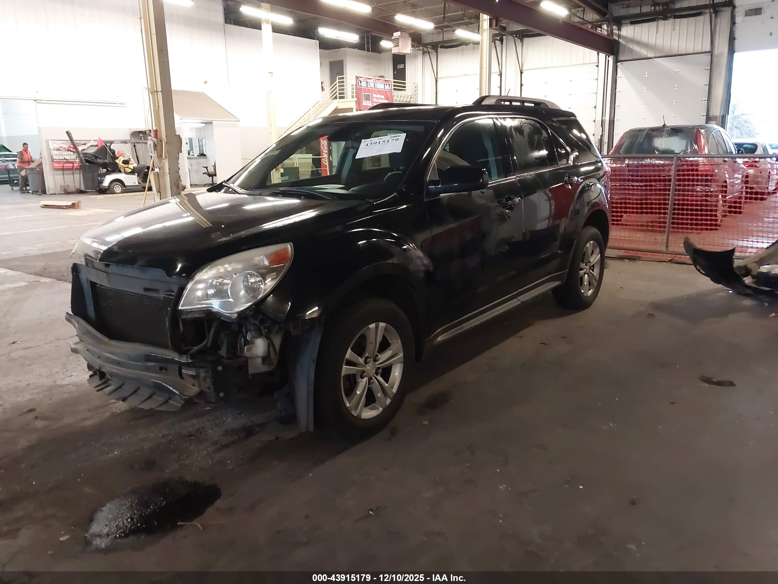 CHEVROLET EQUINOX image 2