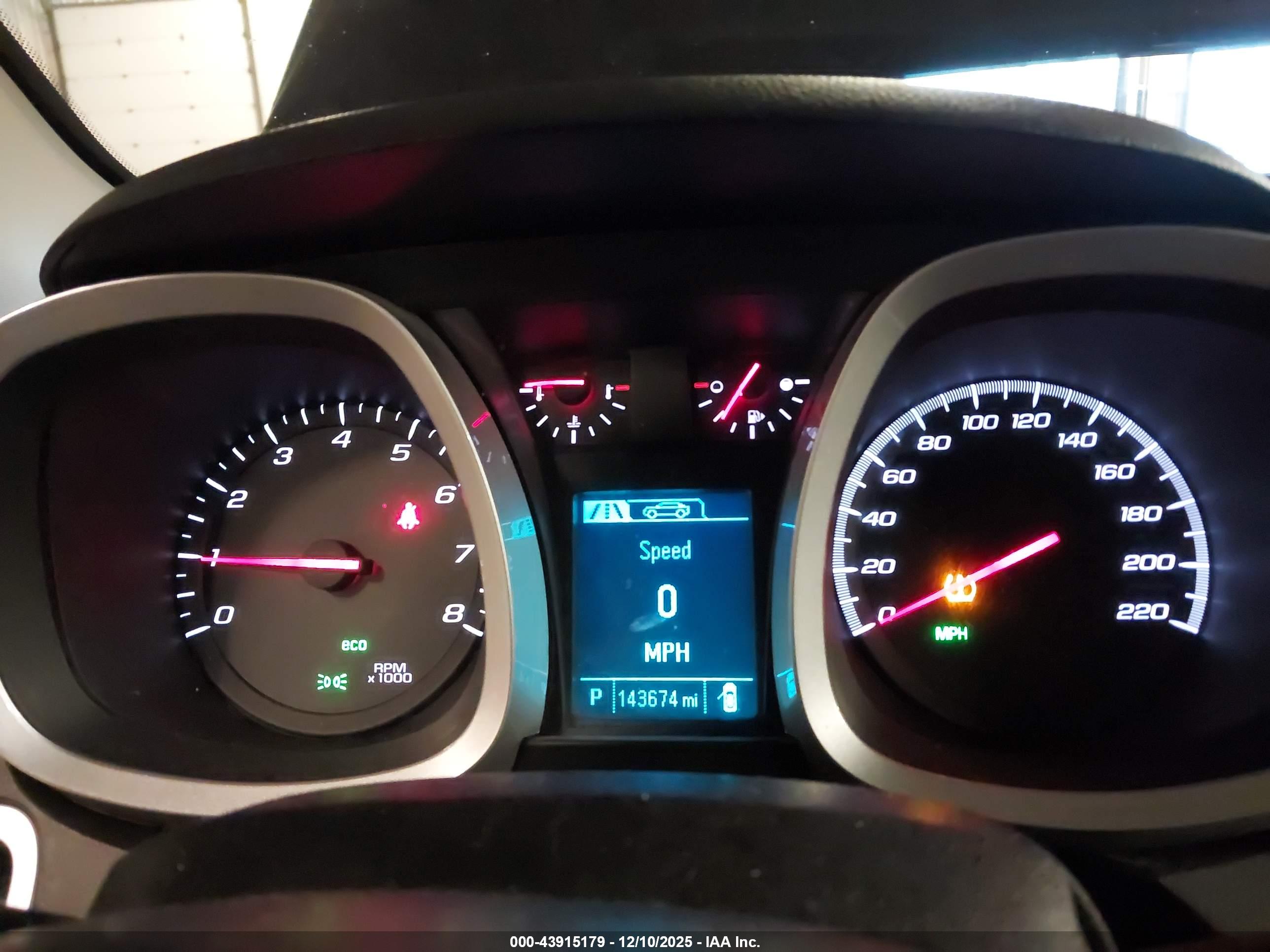 CHEVROLET EQUINOX image 7
