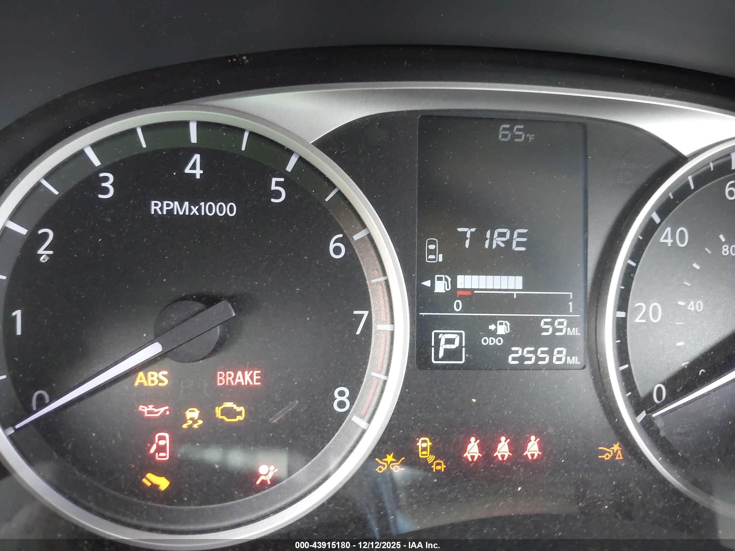 NISSAN KICKS image 7