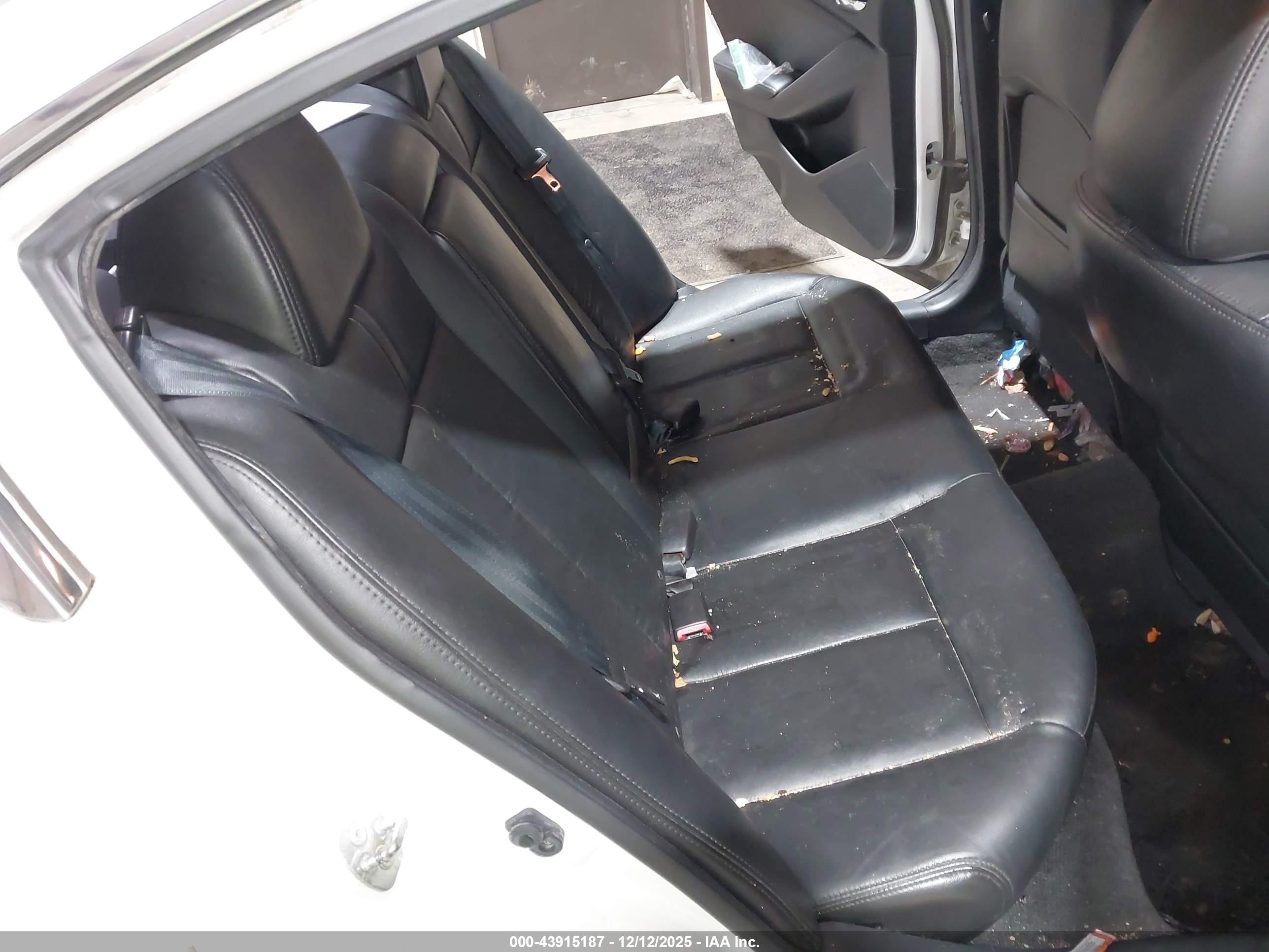 NISSAN ALTIMA image 8