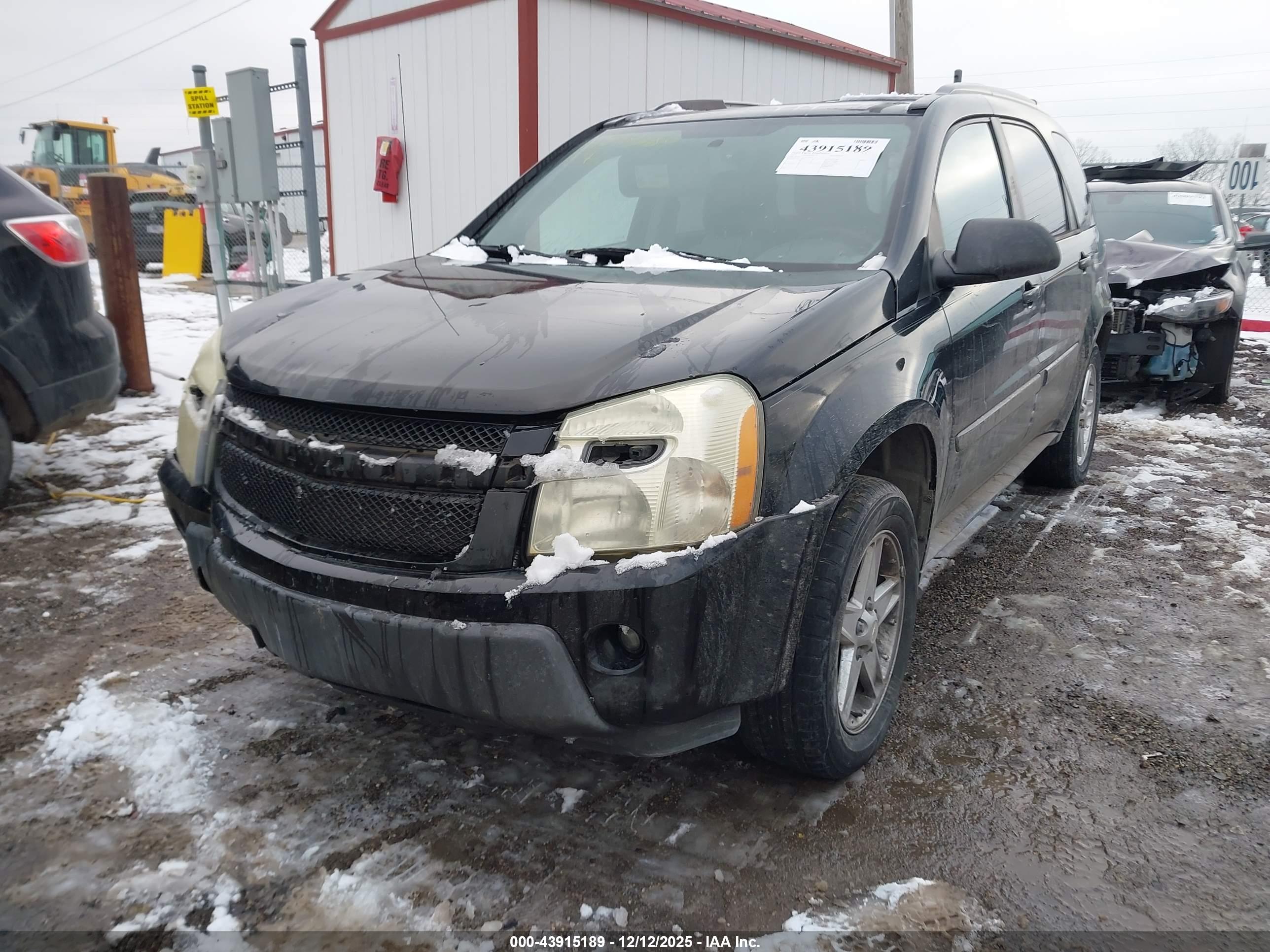 CHEVROLET EQUINOX image 2