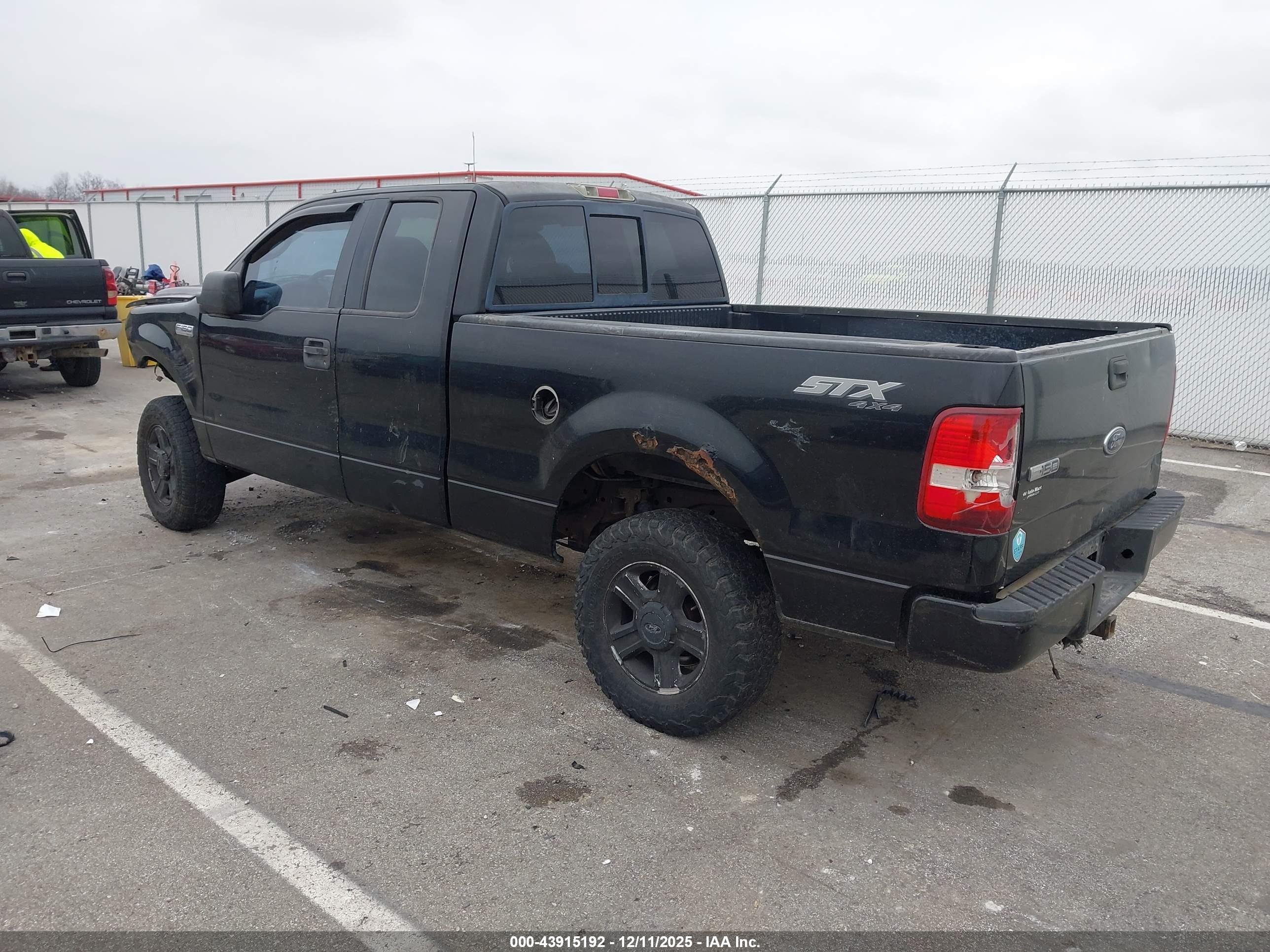 FORD F-150 image 3