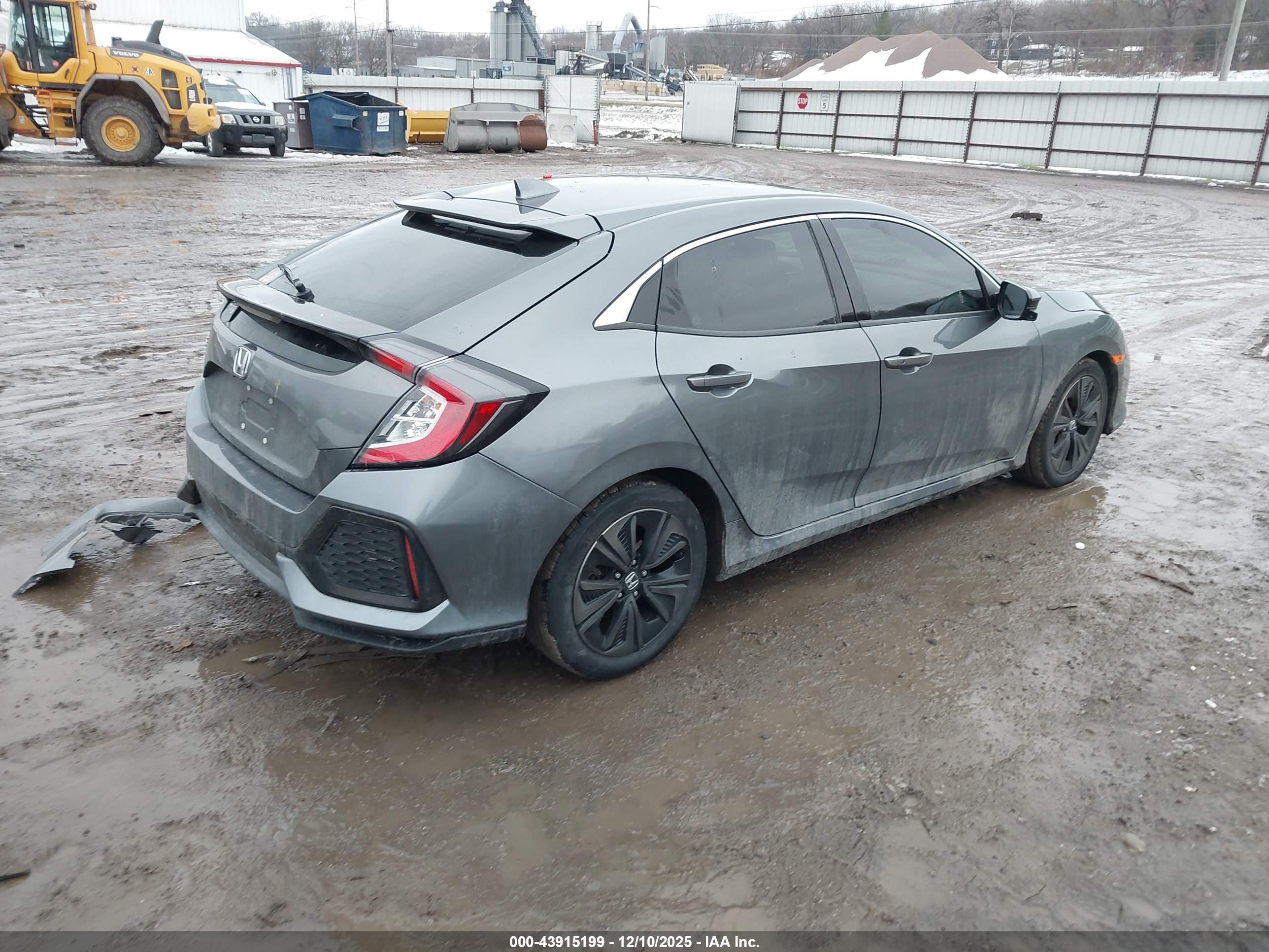 HONDA CIVIC image 4