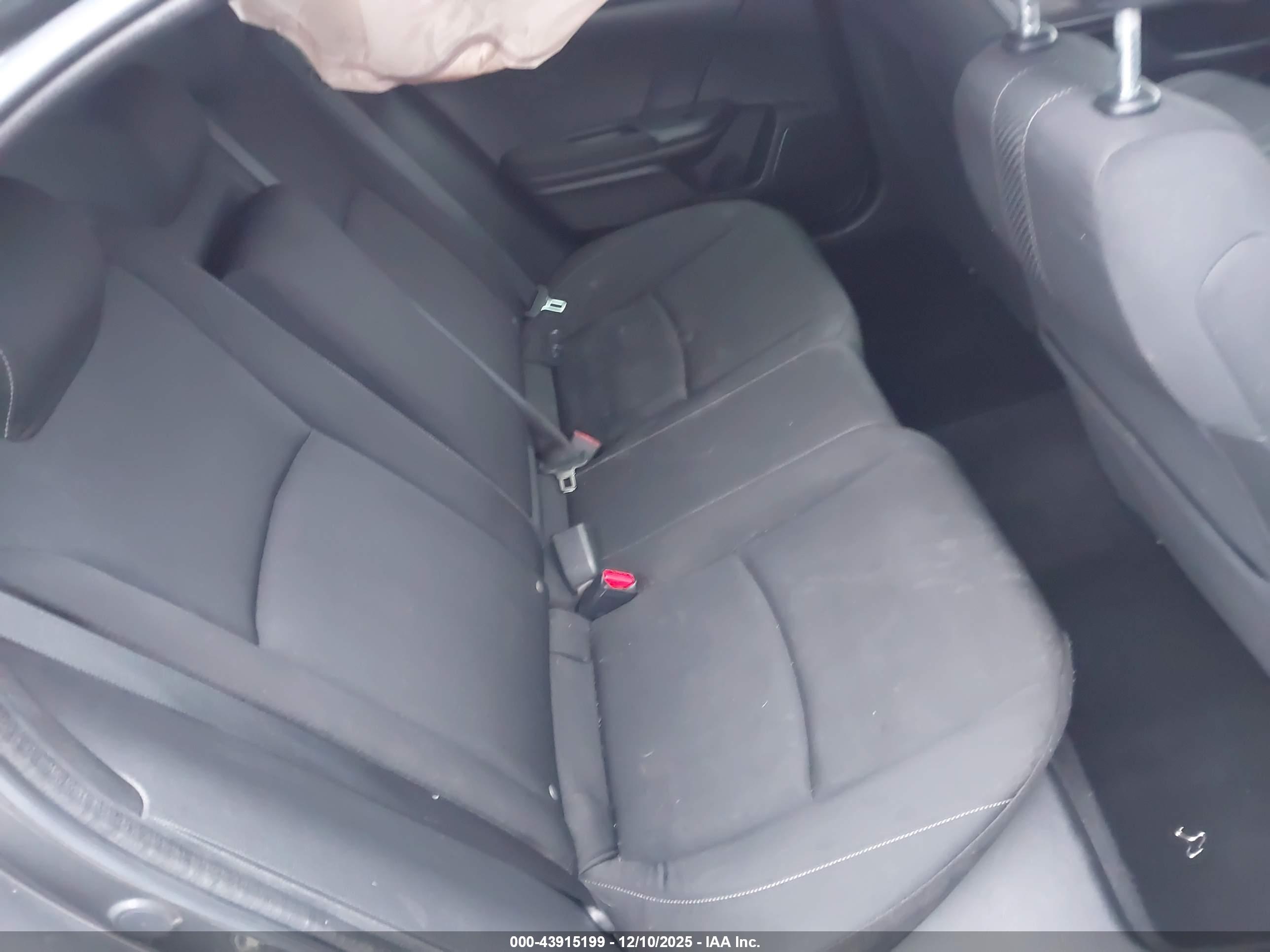 HONDA CIVIC image 8
