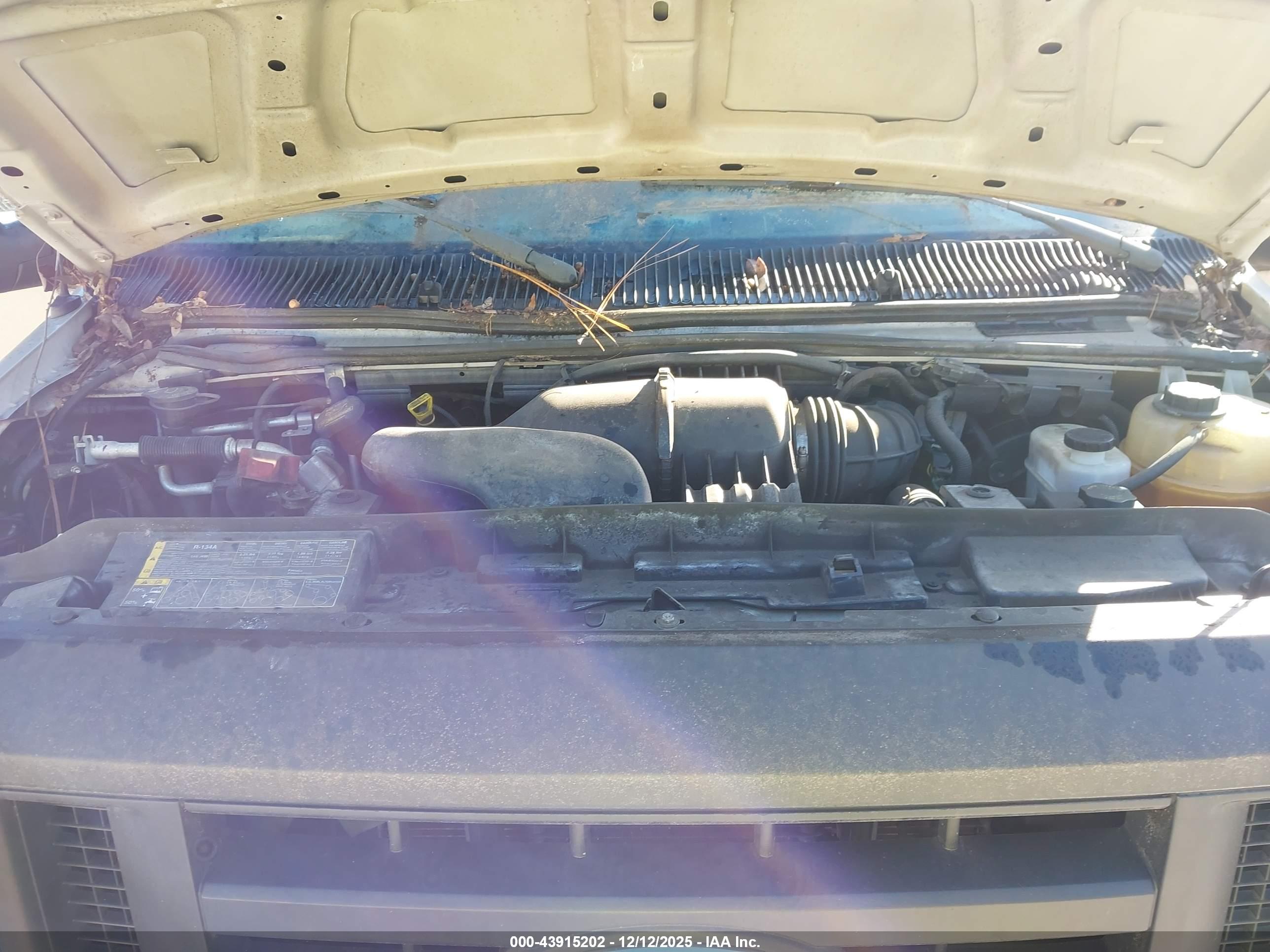FORD E-350 image 10